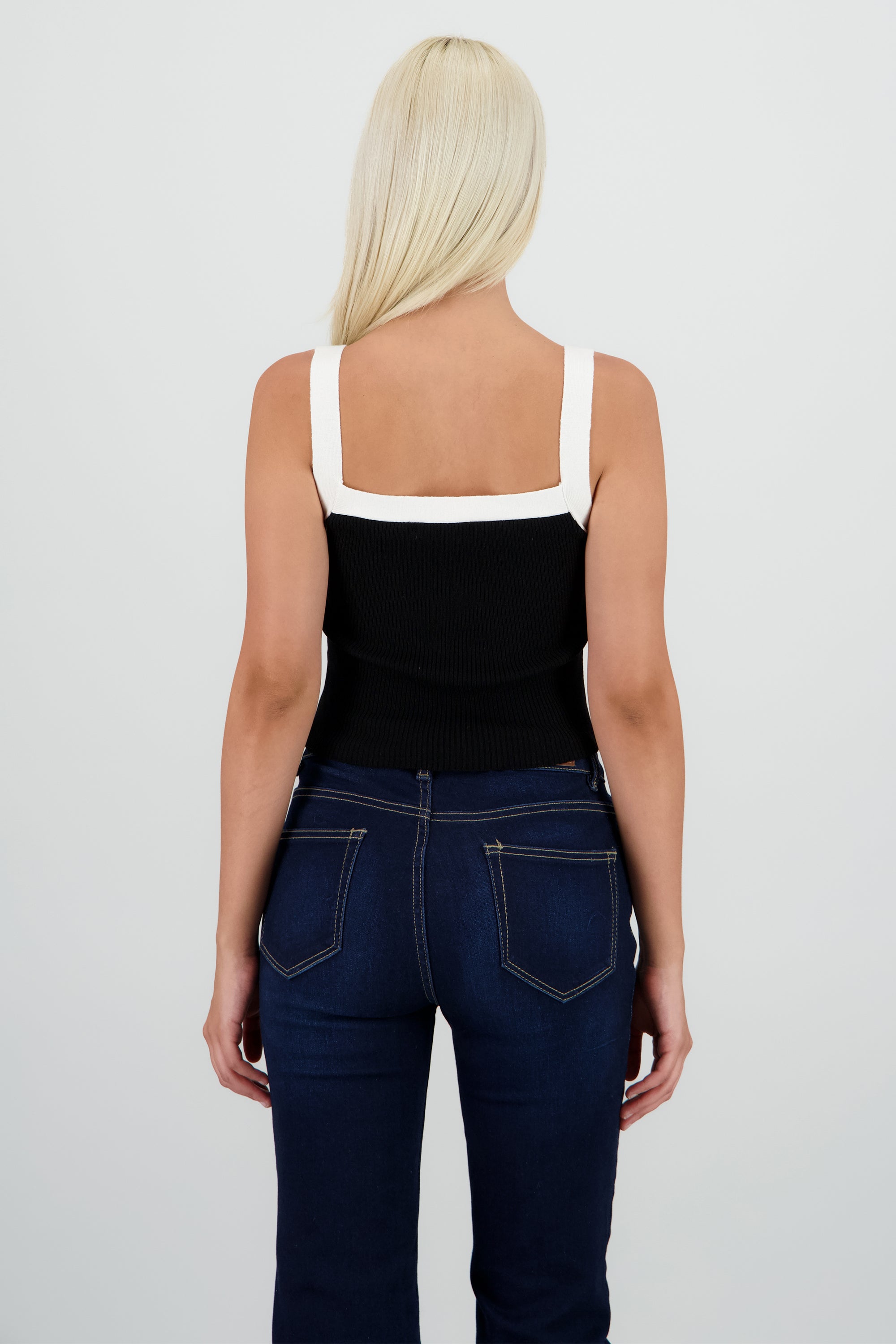 Top contraste tirantes NEGRO COMBO