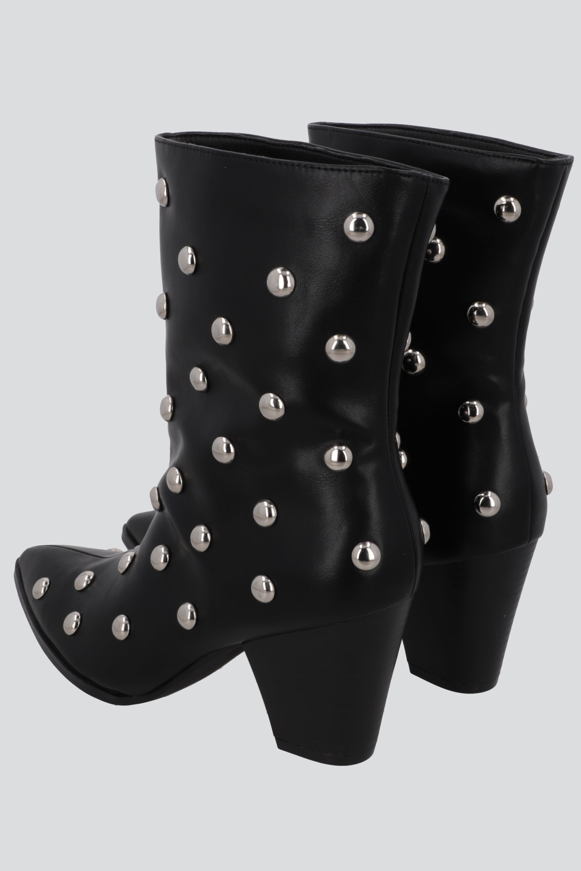 Botin pointy mega studs NEGRO