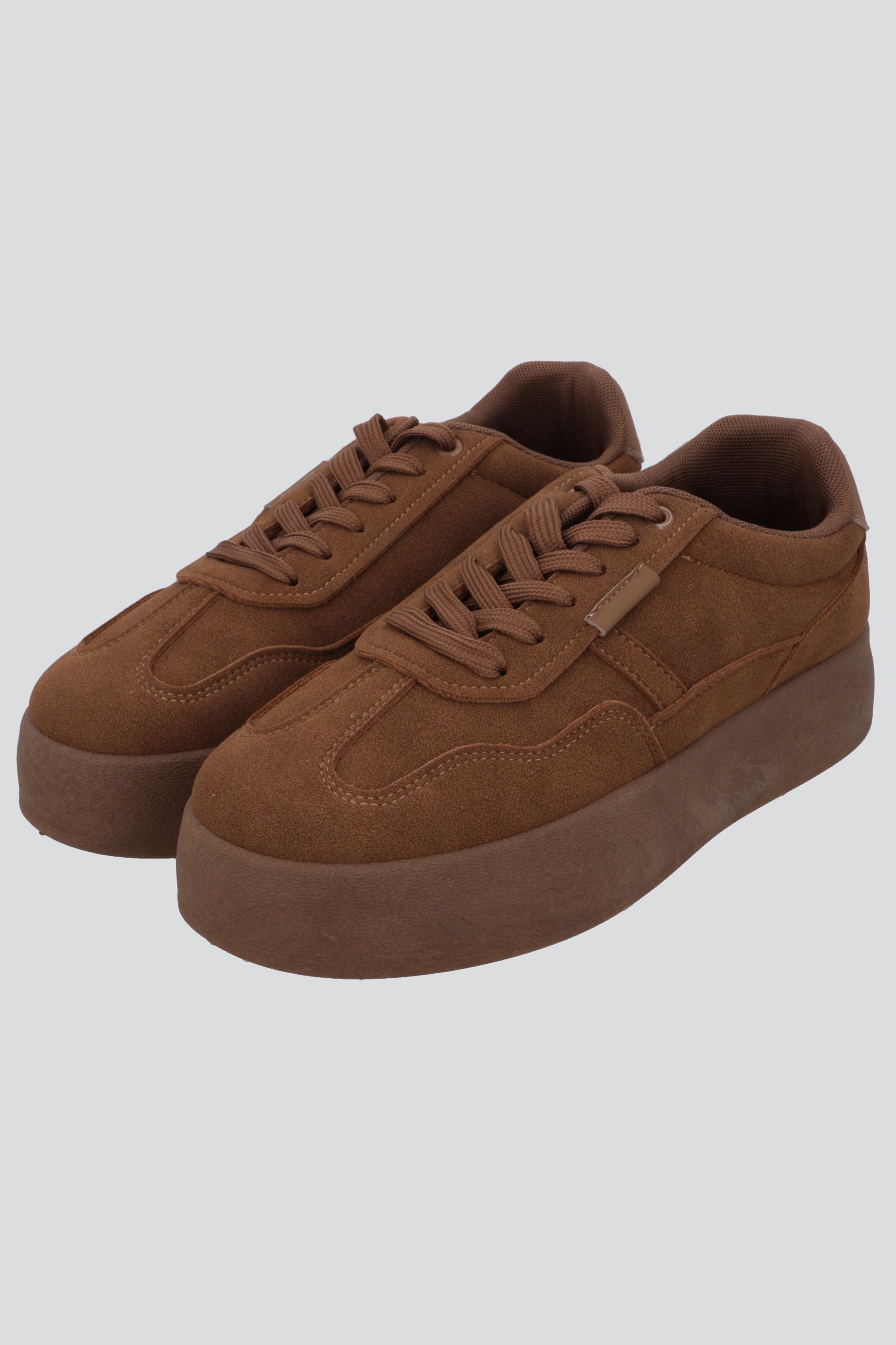 Tenis casual suede plataforma CAFE