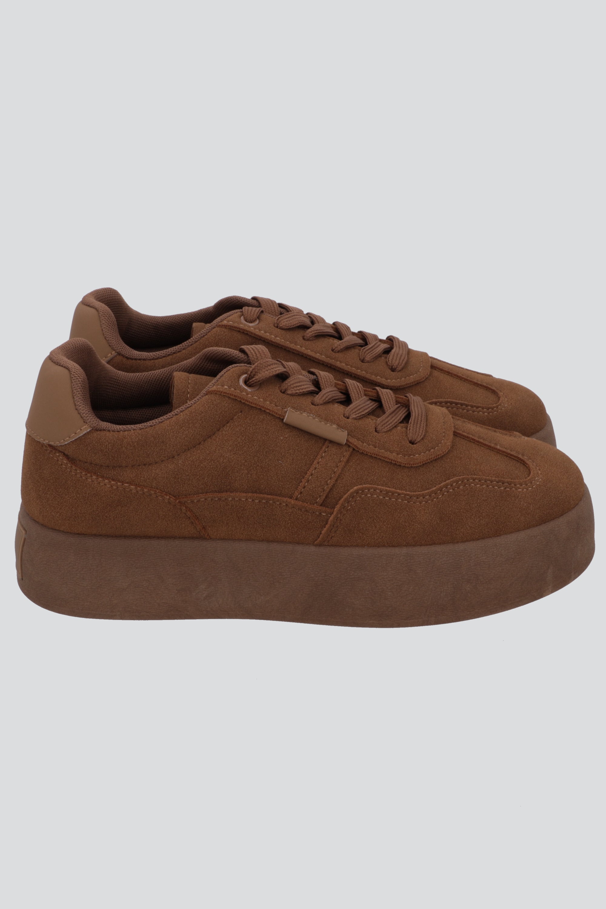 Tenis casual suede plataforma CAFE