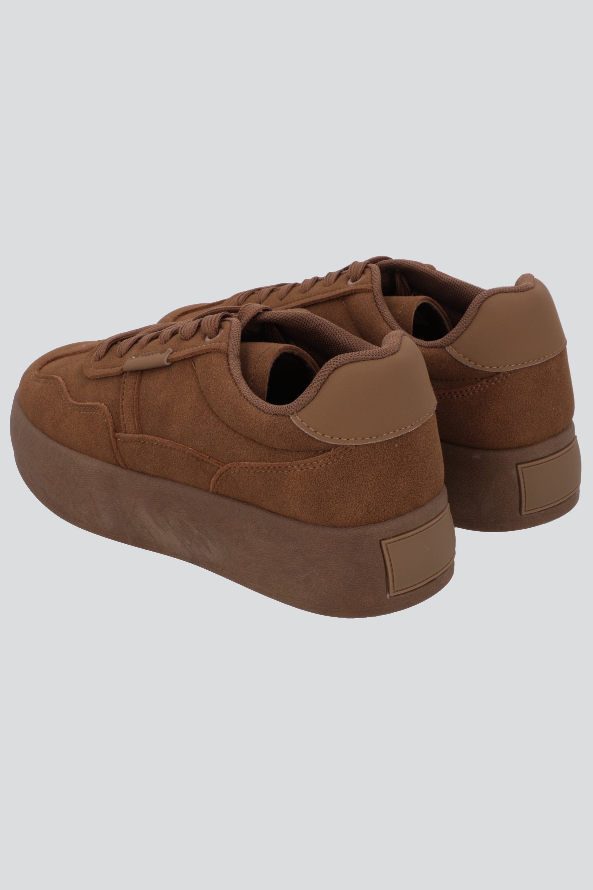 Tenis casual suede plataforma CAFE