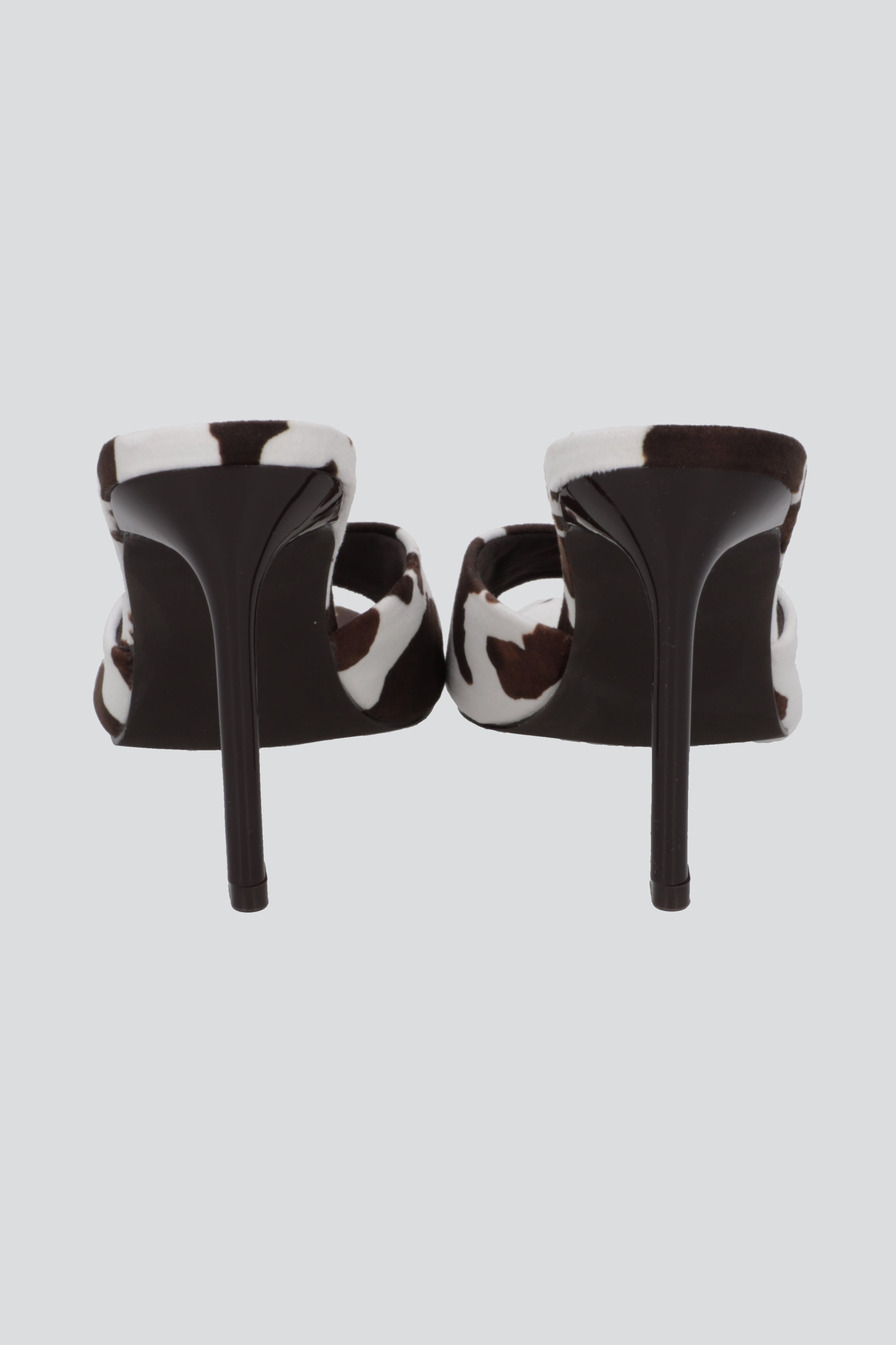 Tacon peep toe puntal CAFE