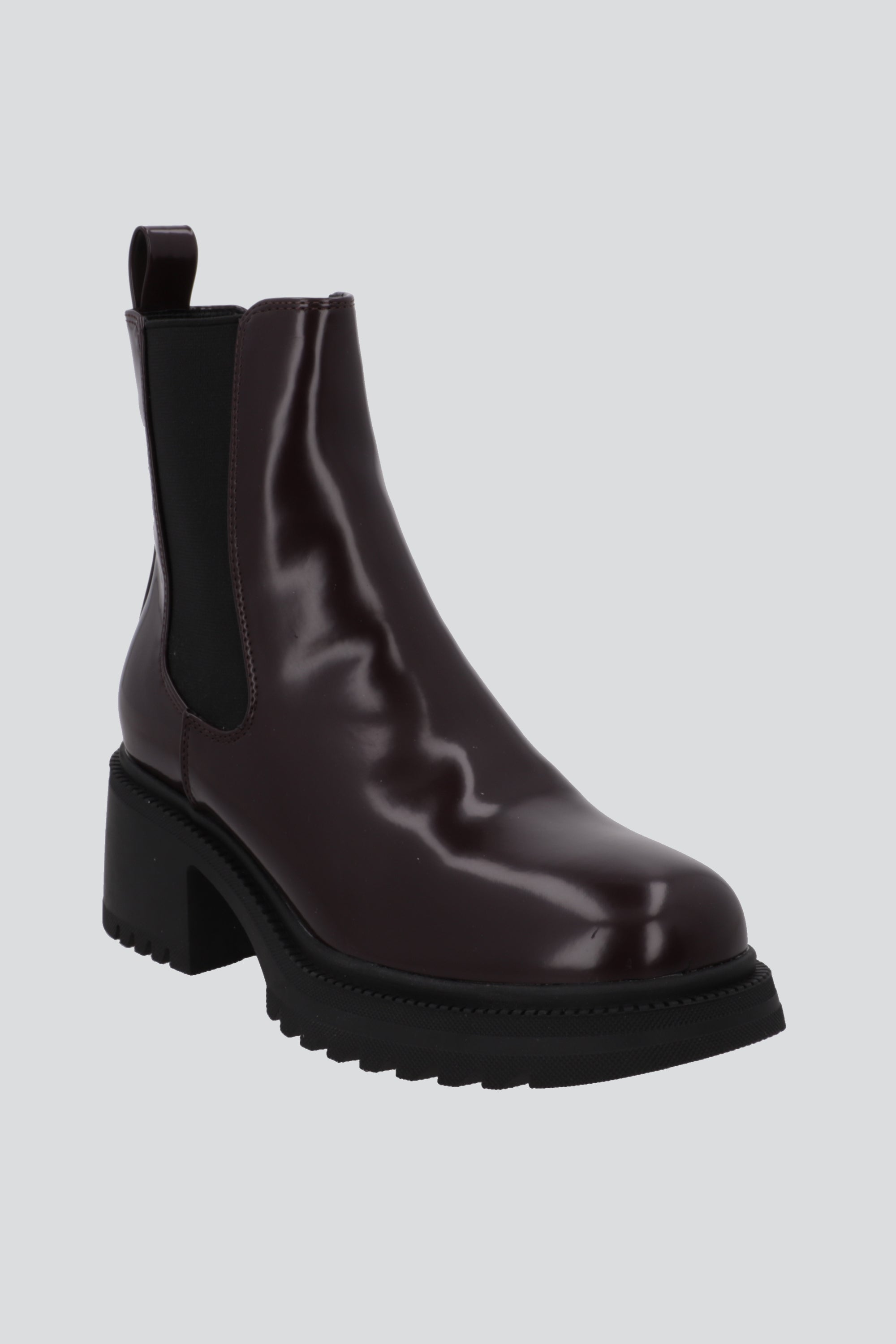 Botin chelsea punta rebanada tacon bloque VINO