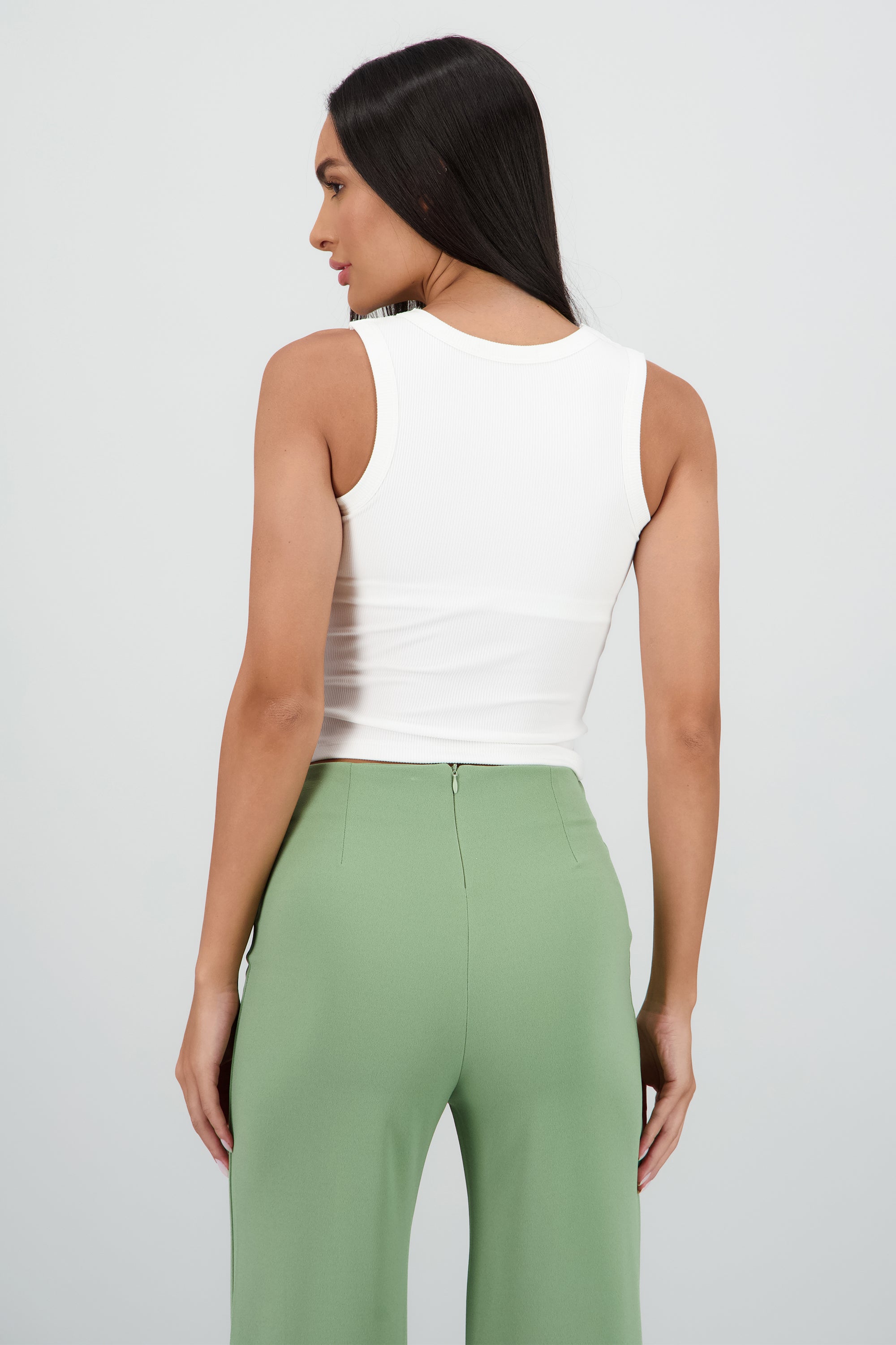 Top sin manga rib detalle copas BLANCO