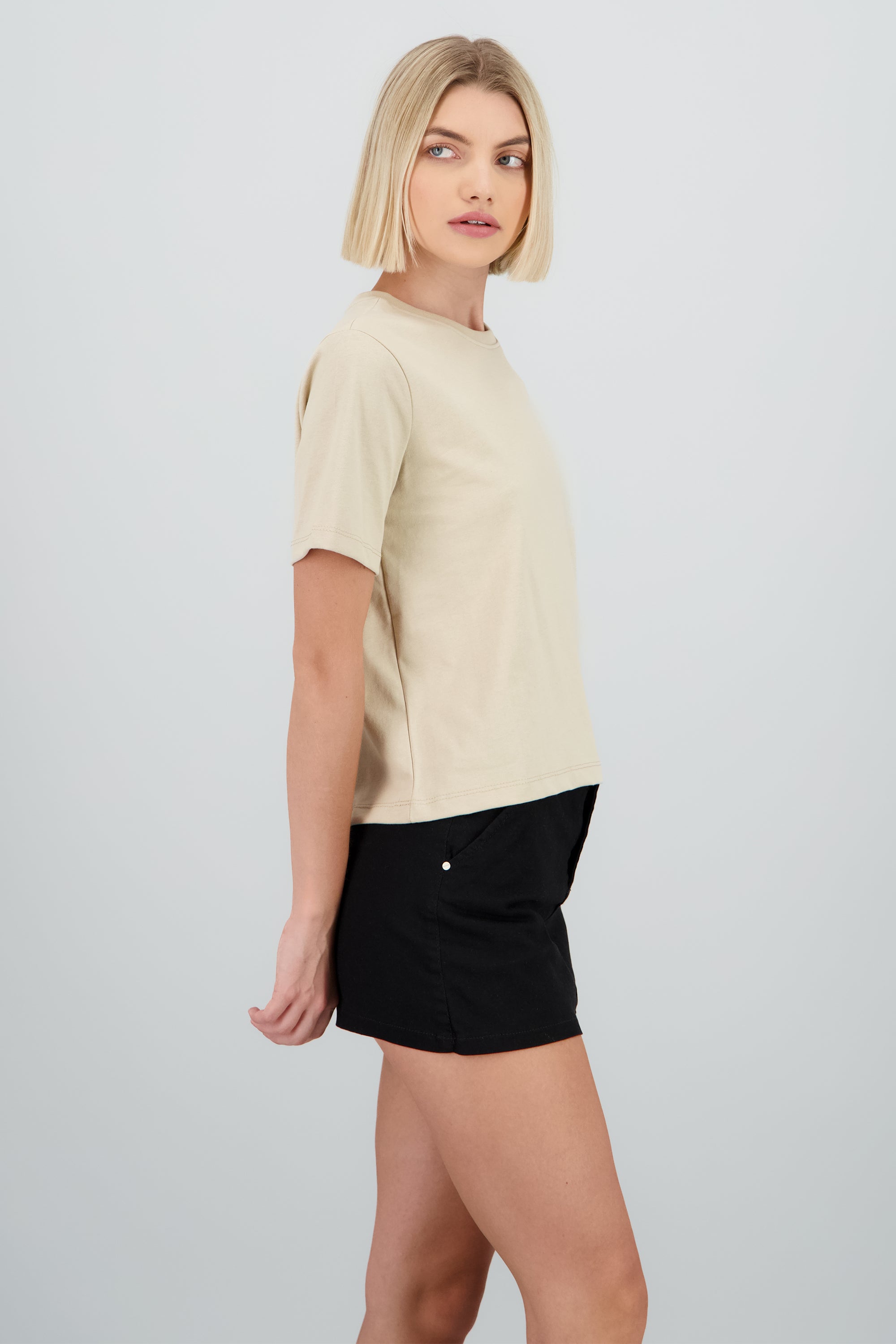 Playera manga corta cuello redondo lisa ARENA