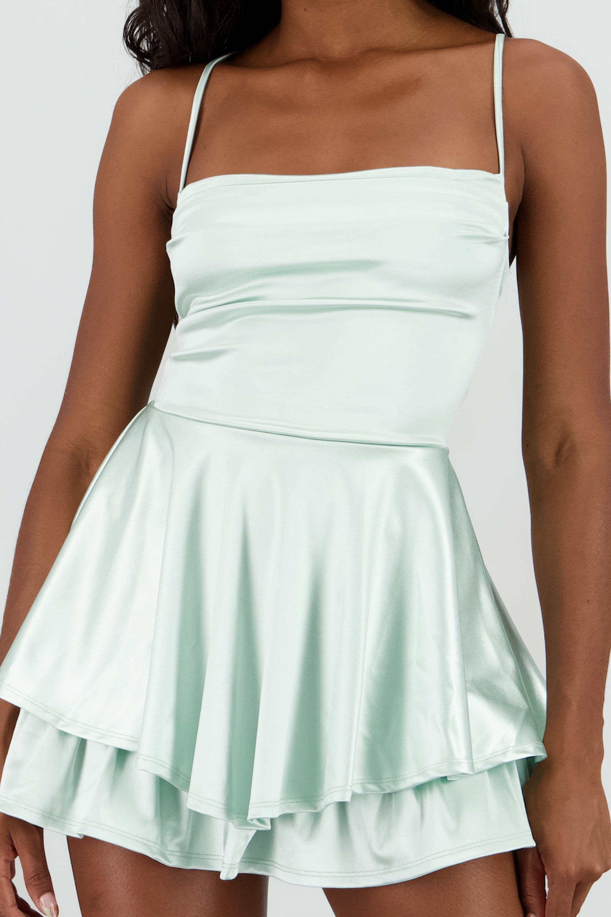 Vestido satinado escote drapeado SAGE