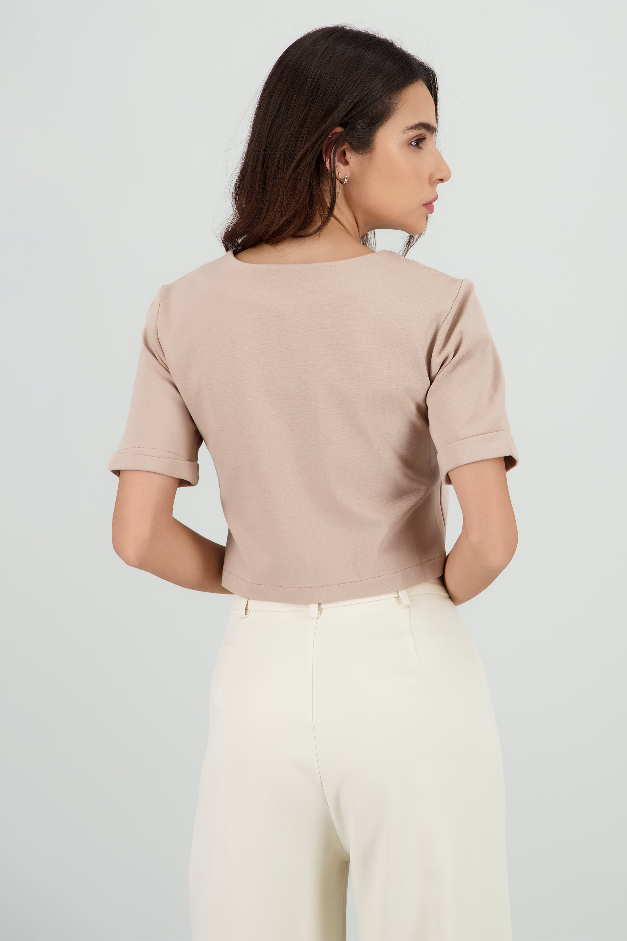 Top botones manga corta TAUPE