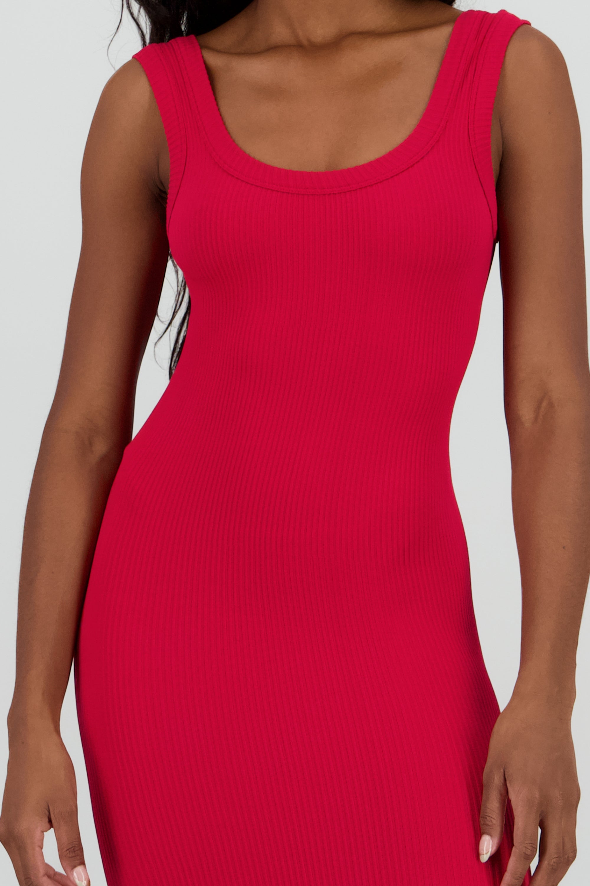 Vestido midi detalle seamless liso ROJO