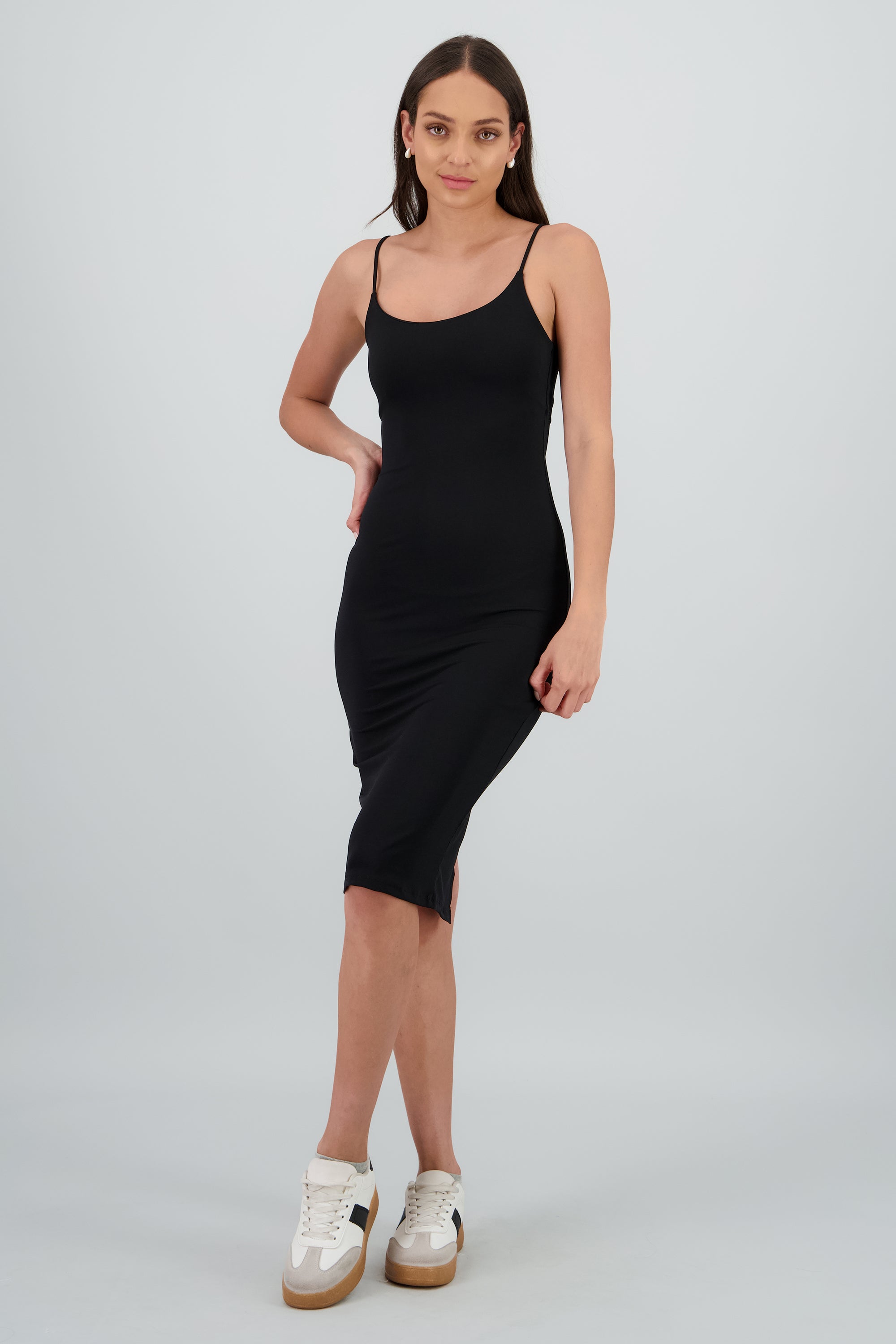Vestido midi liso abertura espalda NEGRO