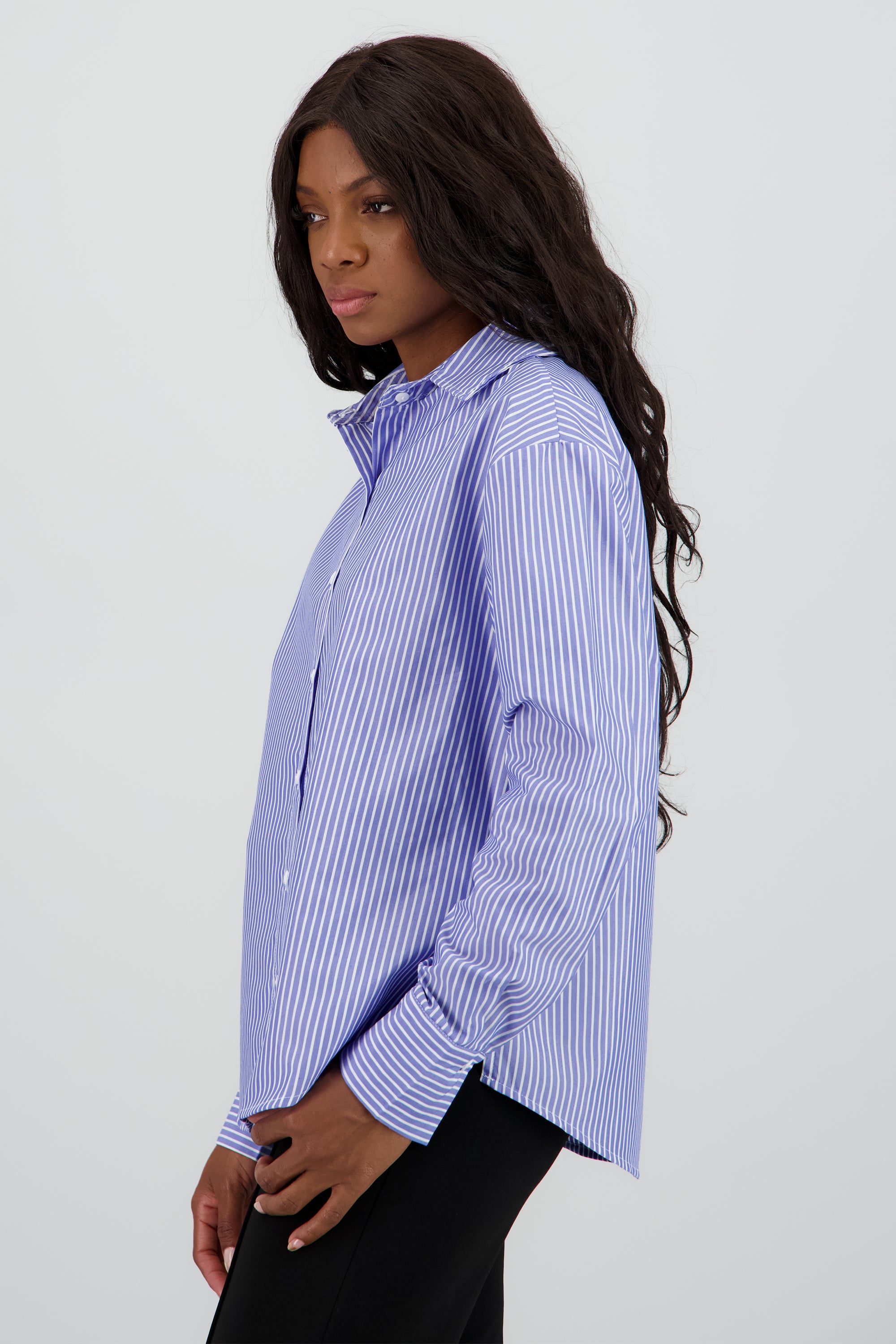 Camisa over abertura espalda AZUL COMBO