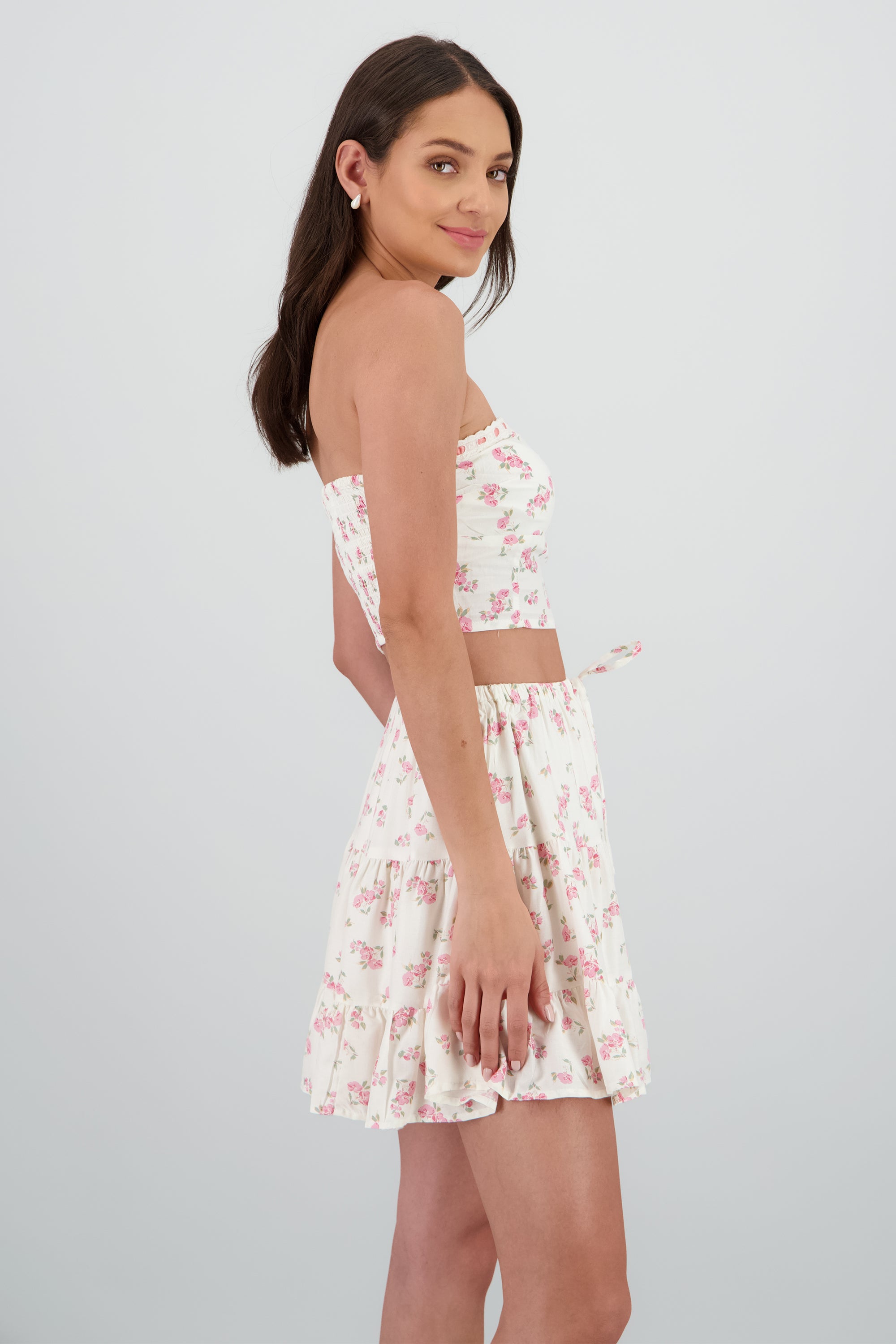 Top bandeau flores detalle encaje BLANCO COMBO