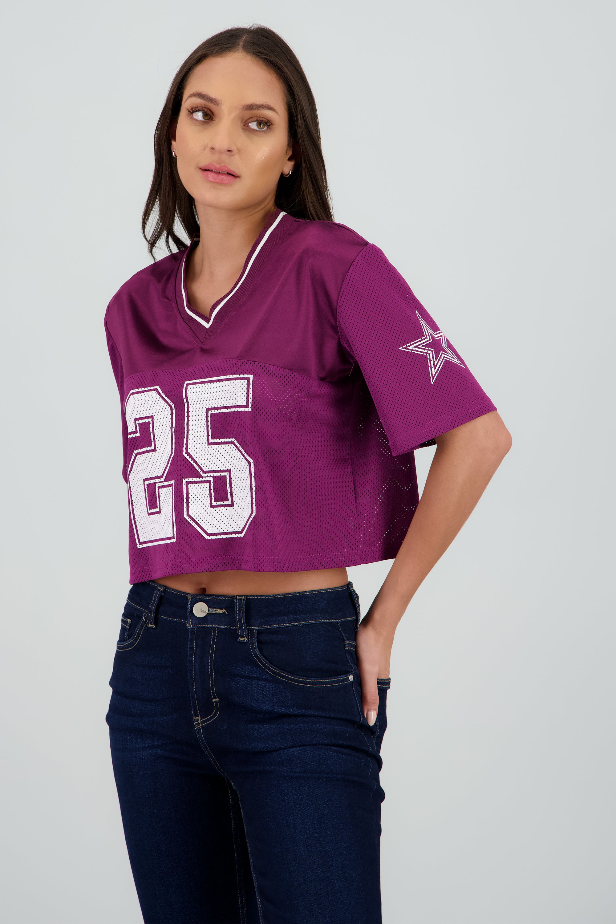 Playera deportiva #25 VINO