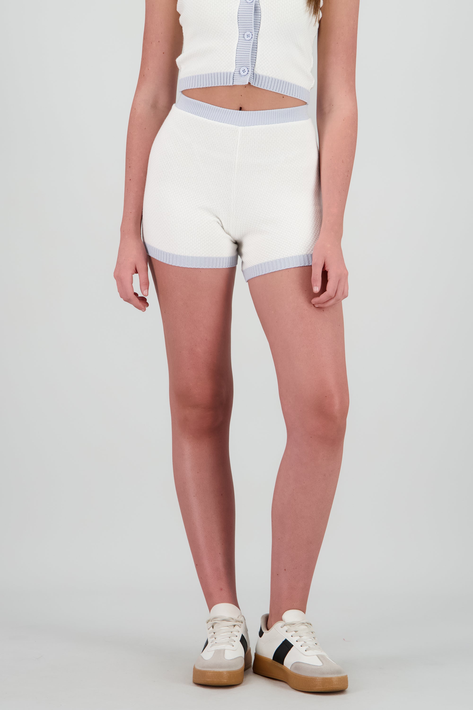 Short mini rayas tejido contraste BLANCO COMBO