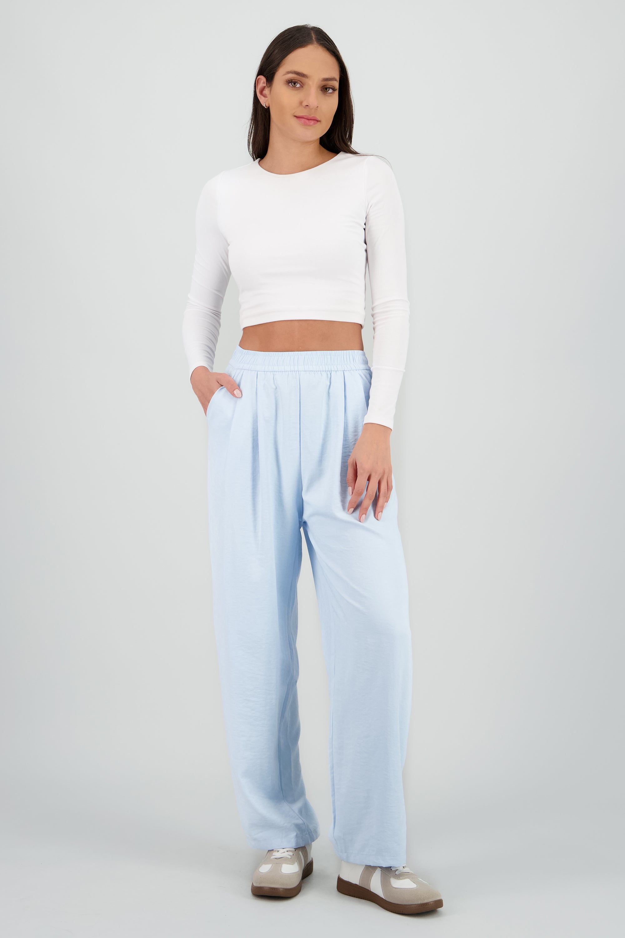 Pantalon liso AZUL CIELO