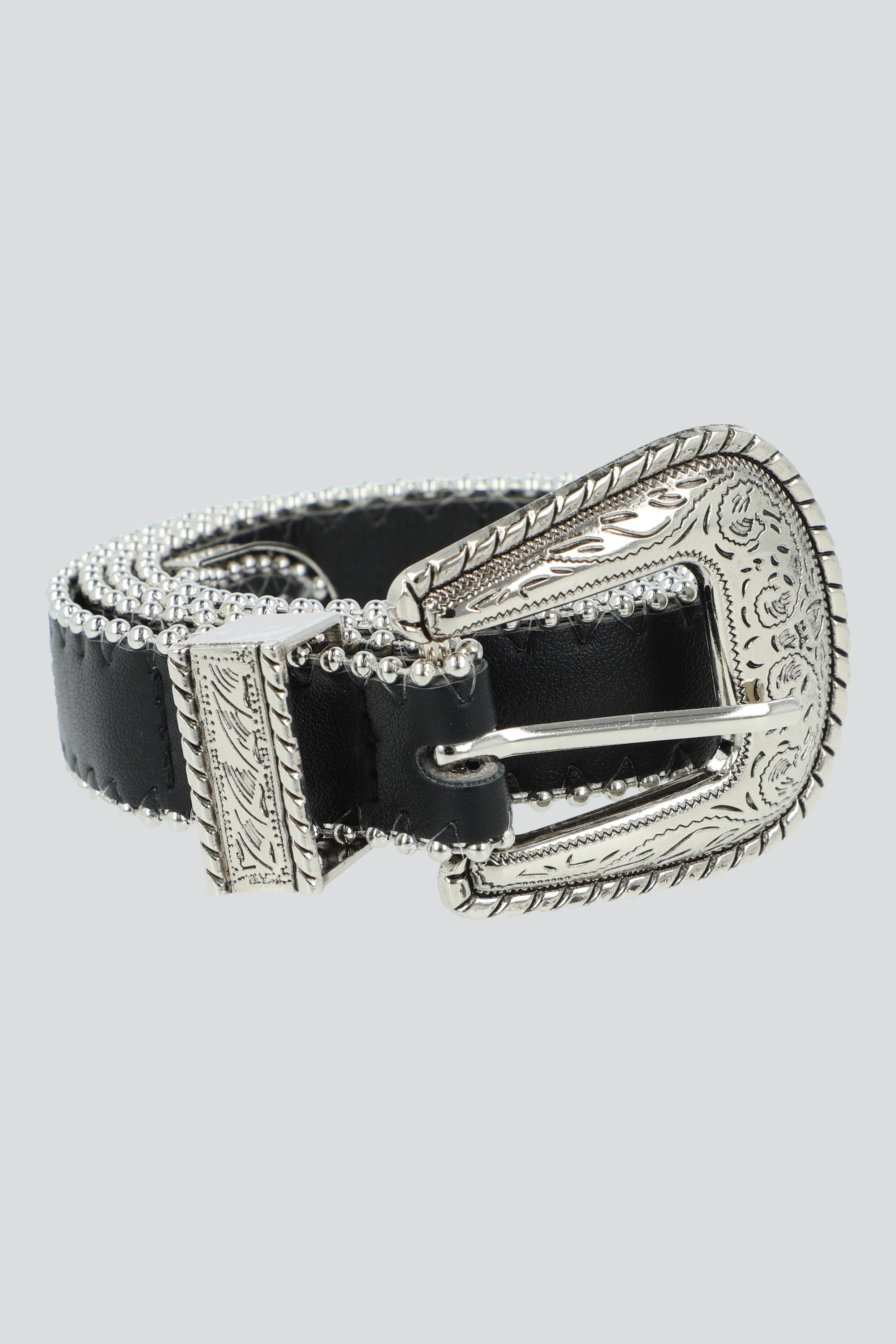 Cinturon orilla detalle metal NEGRO