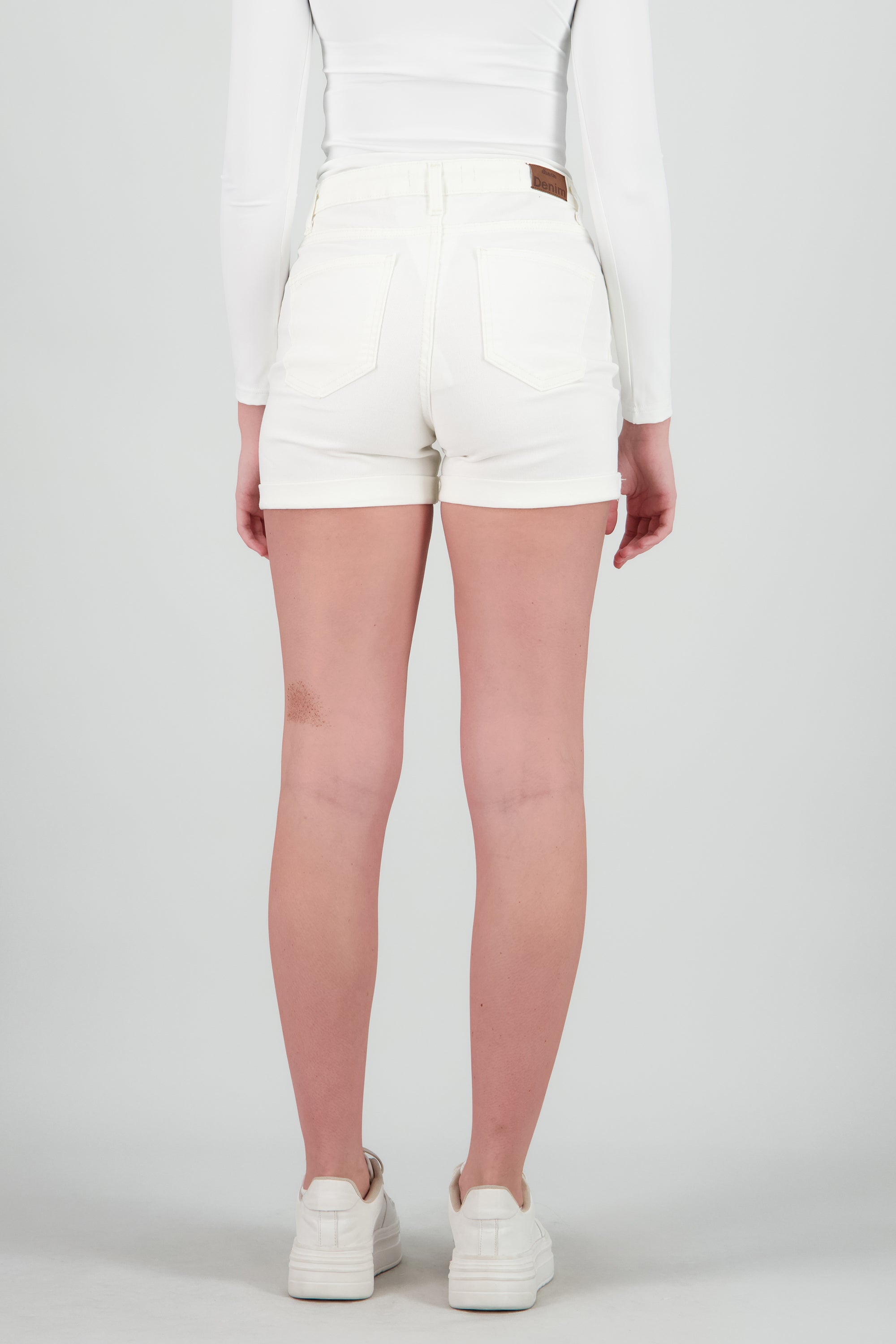 Short roll up mide rise BLANCO