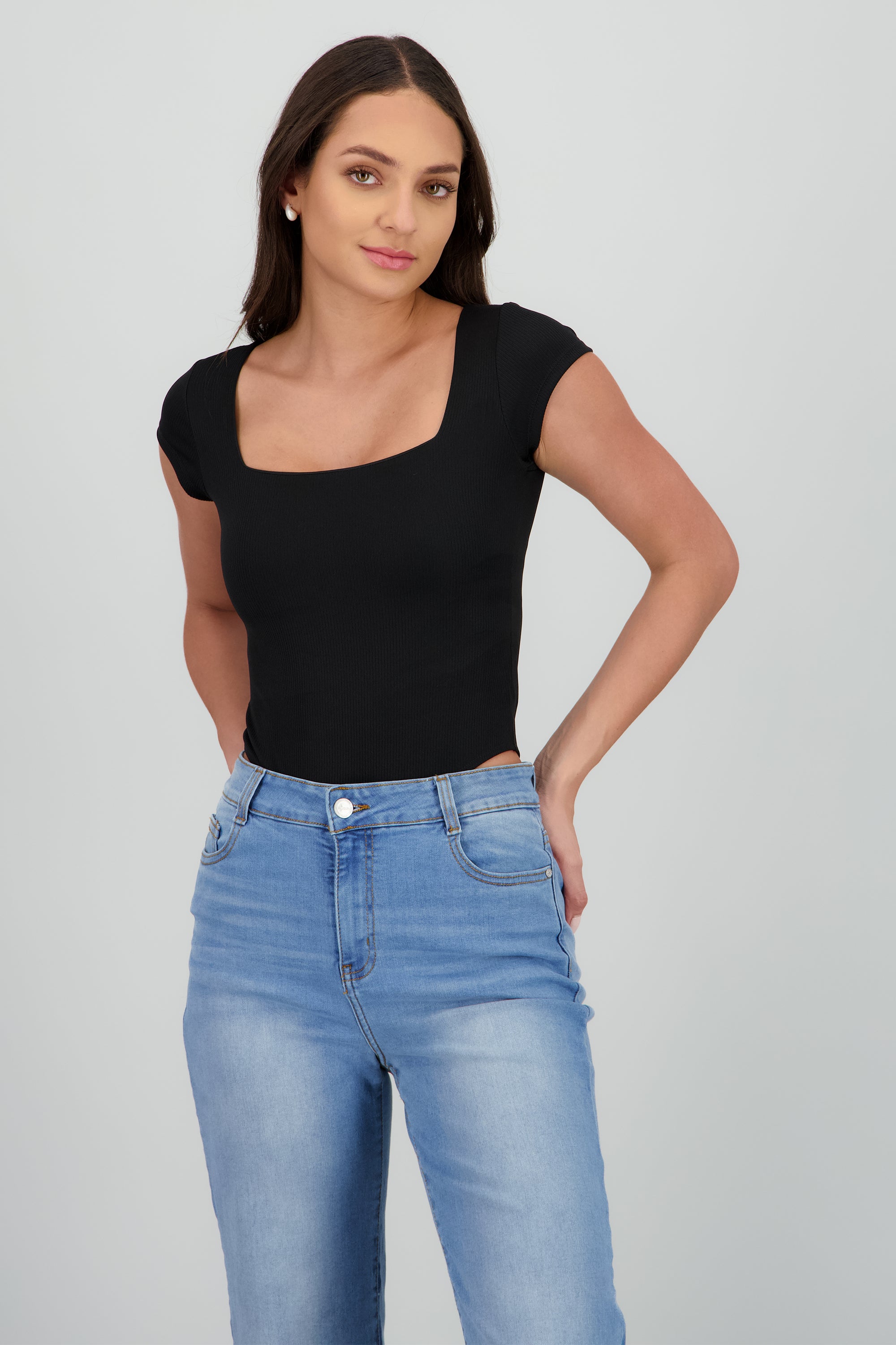Body manga corta rib NEGRO