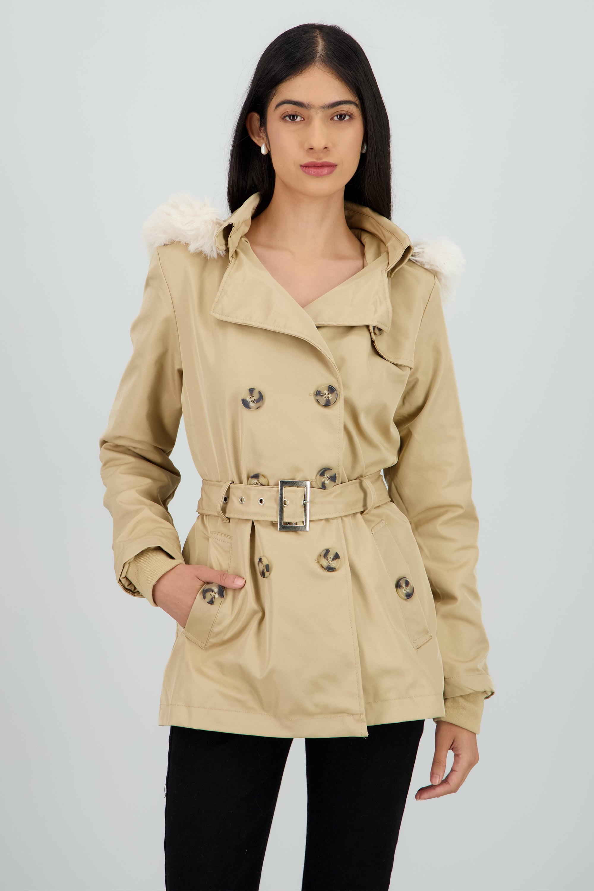 Gabardina con botones det peluche BEIGE