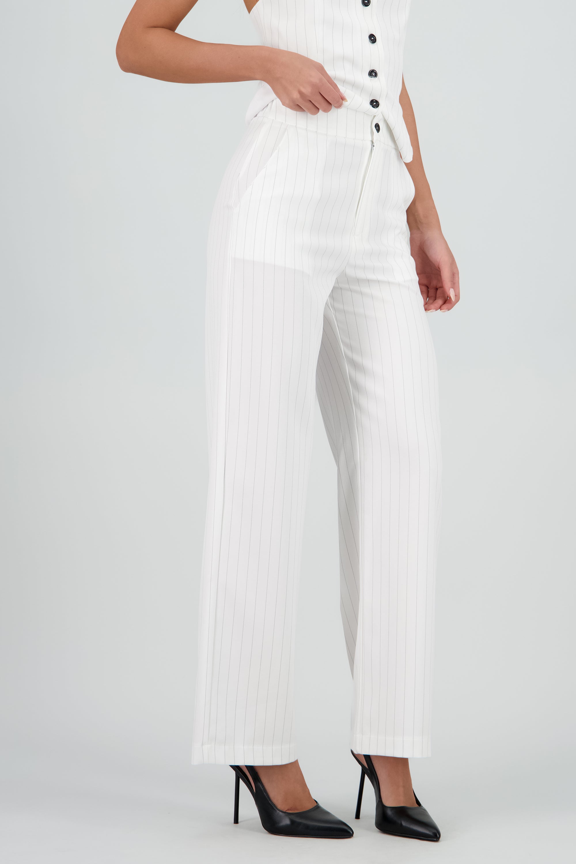 Pantalon recto sastreado detalle boton BLANCO COMBO