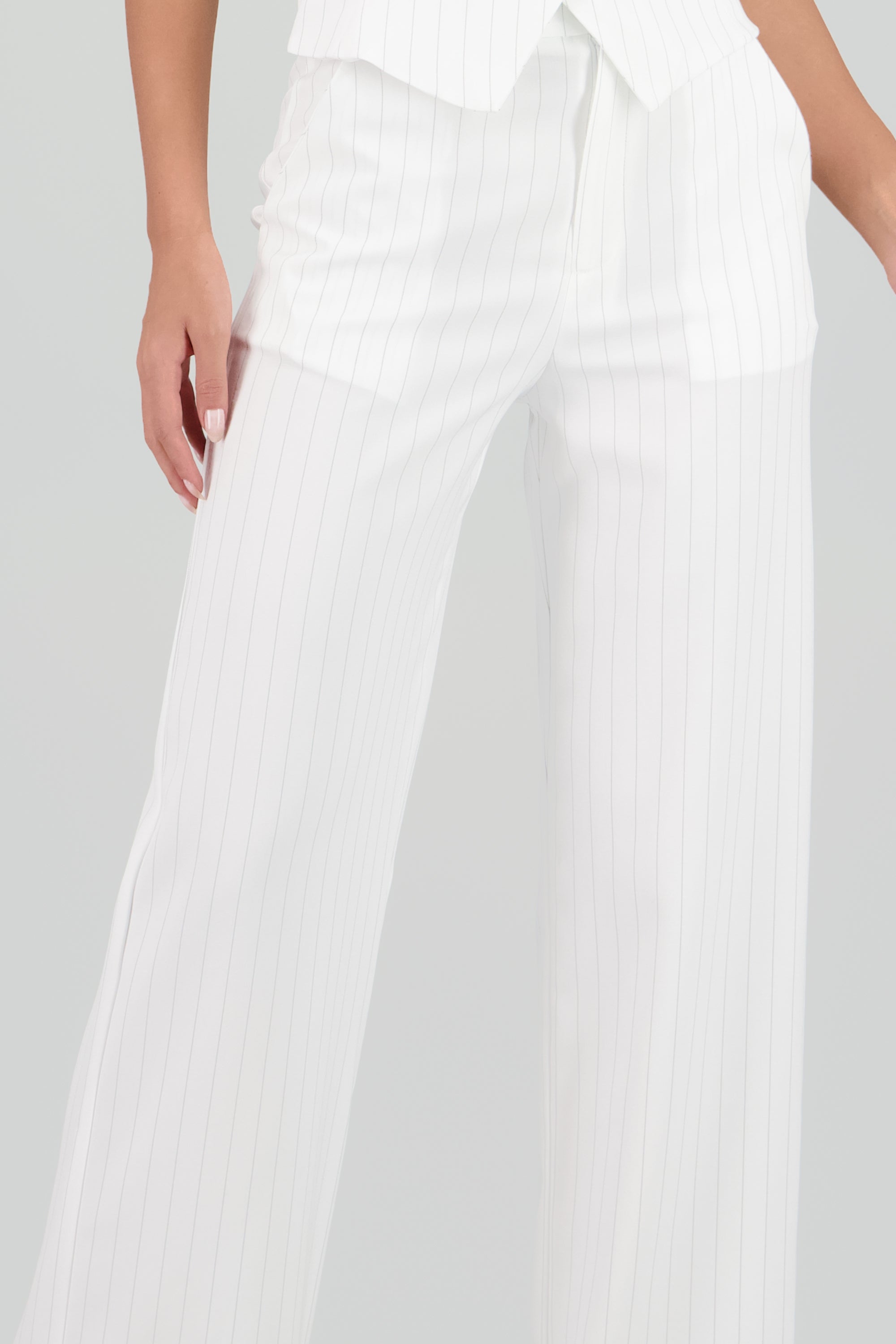 Pantalon recto sastreado detalle boton BLANCO COMBO