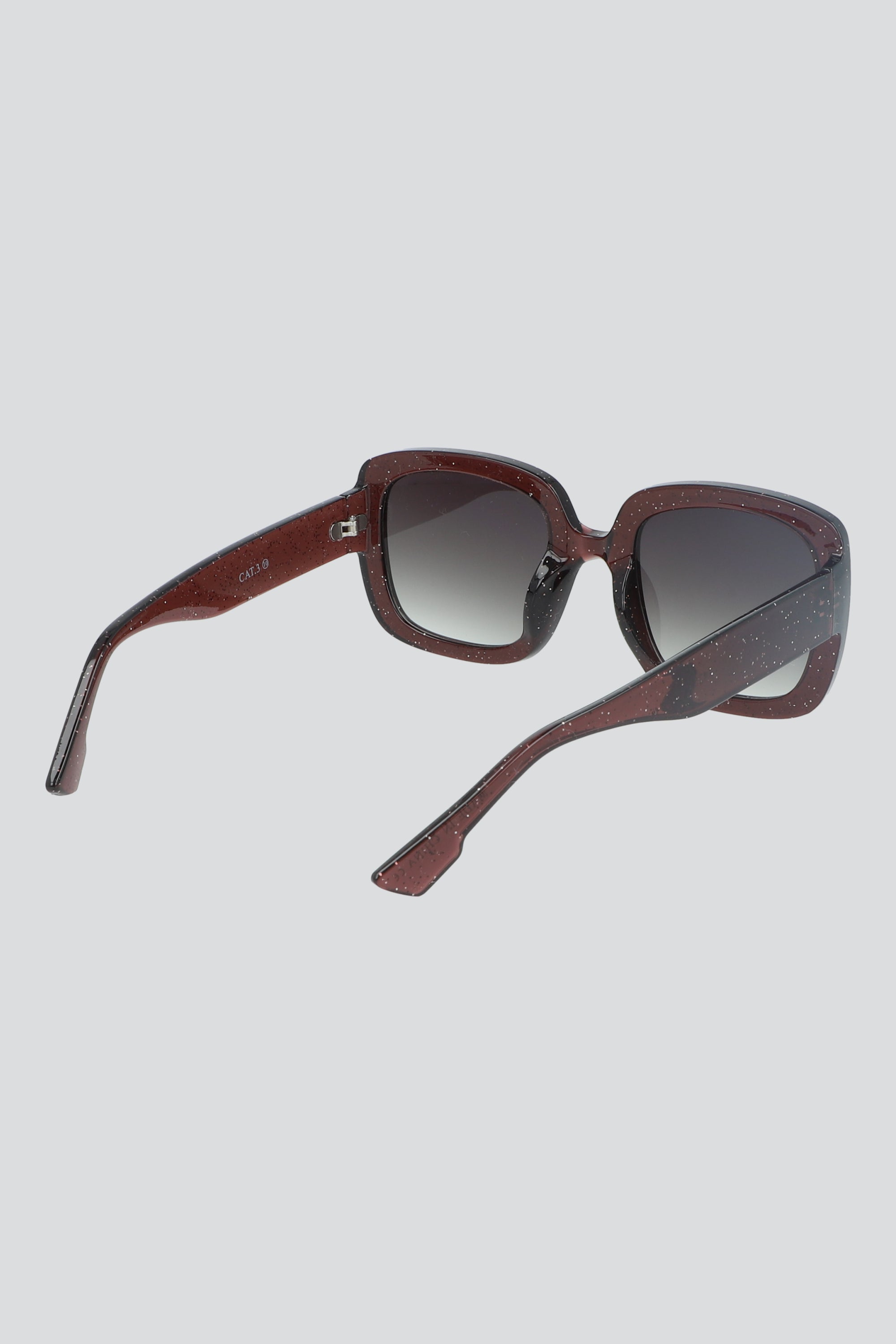 Lentes cuadrados oscuros VINO