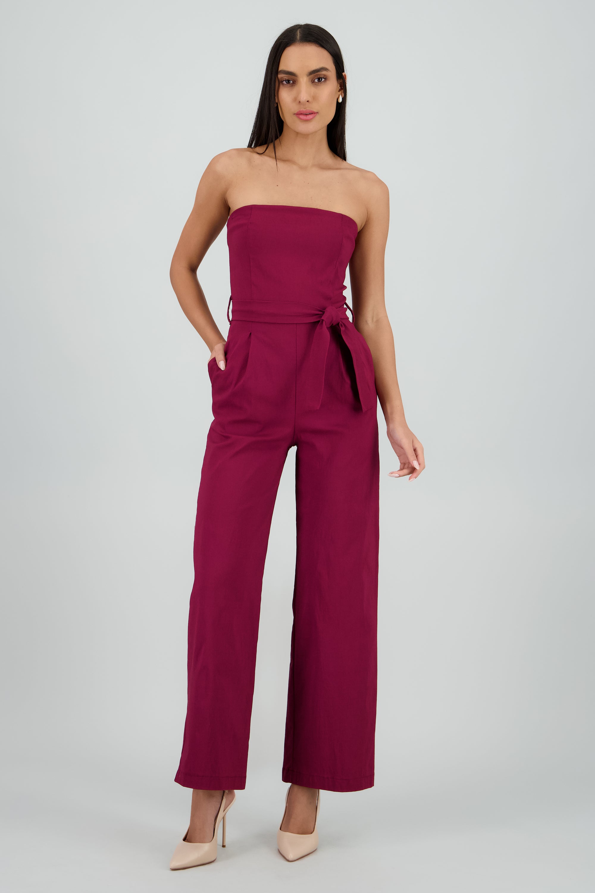 Jumpsuit strapless detalle cinturon CIRUELA