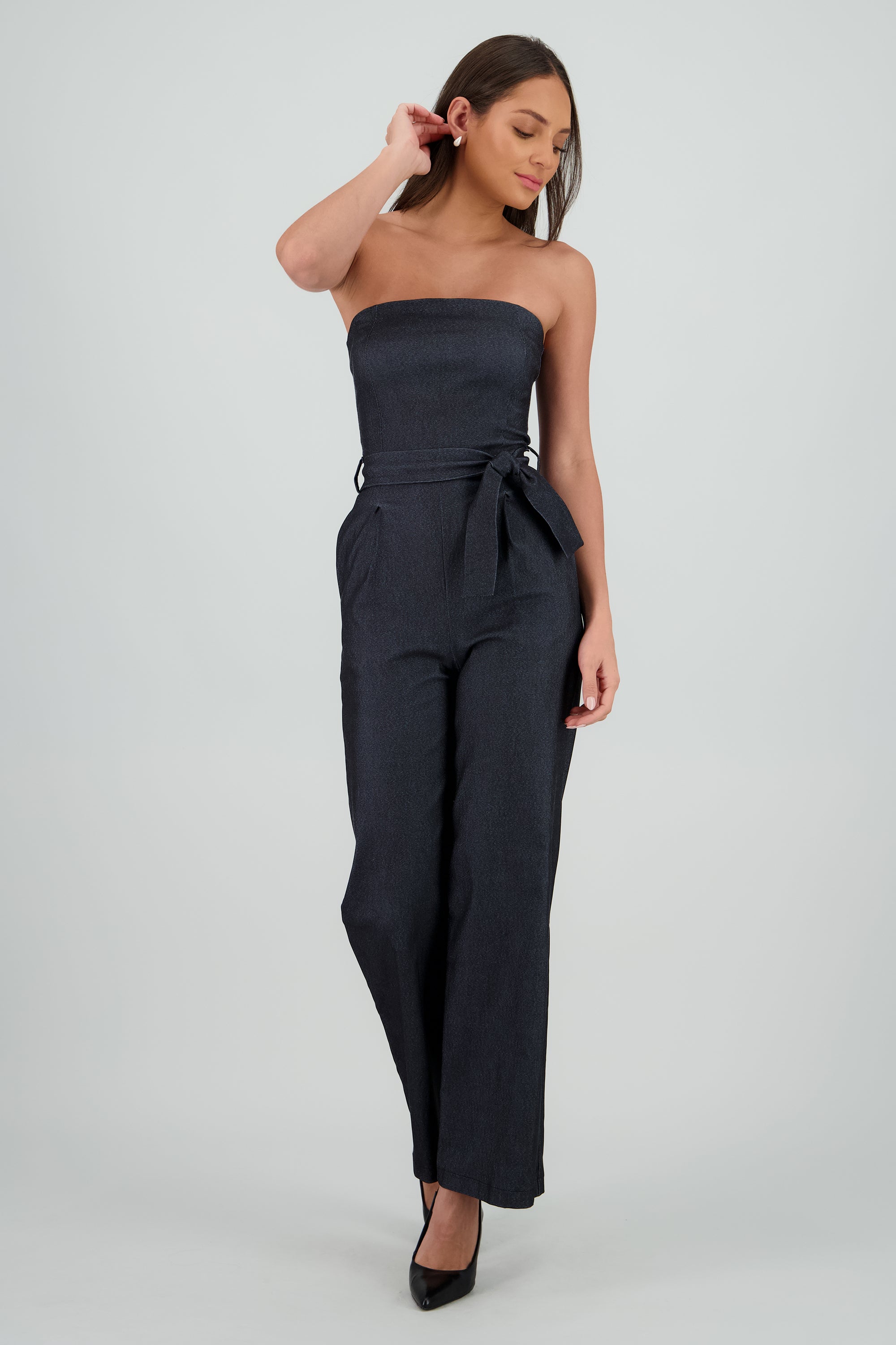 Jumpsuit strapless detalle cinturon GRIS OBSCURO