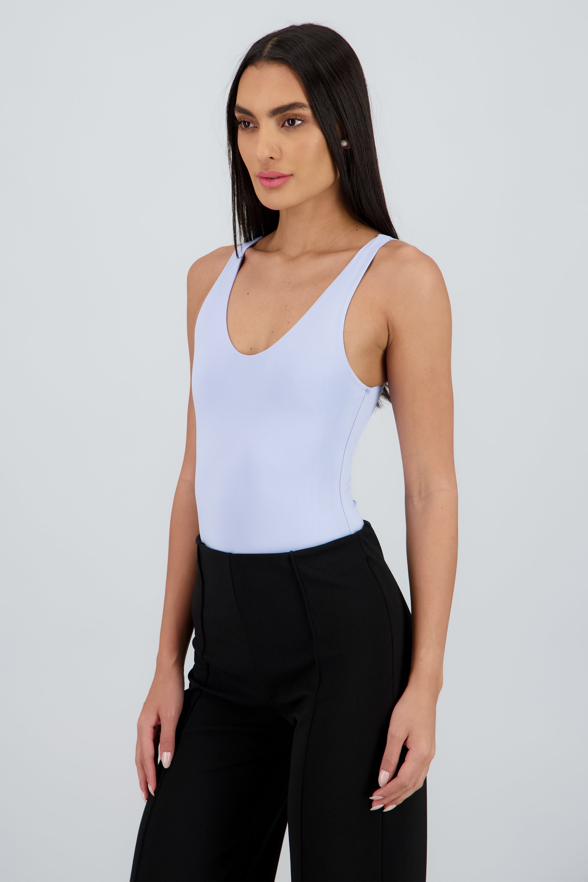 Body escote en V liso AZUL CIELO