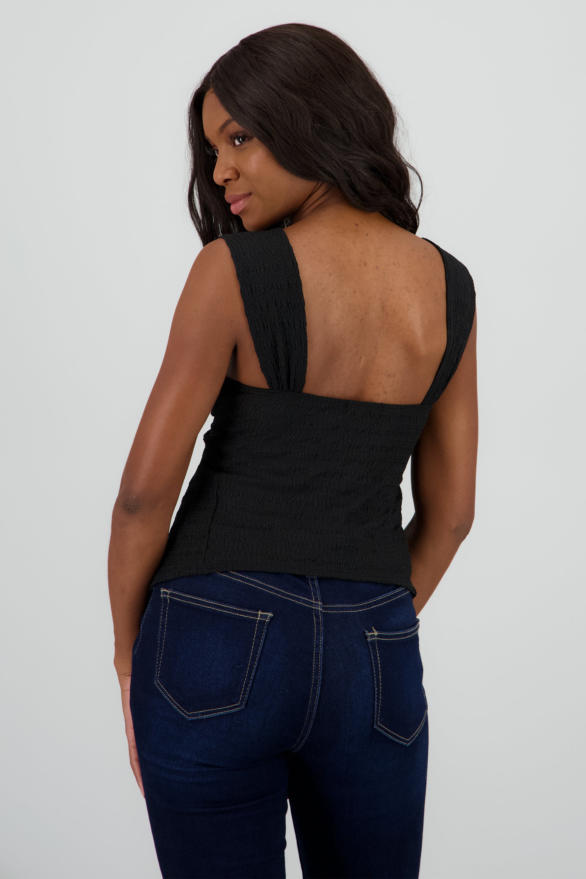 Blusa sin manga encaje detalle moño NEGRO