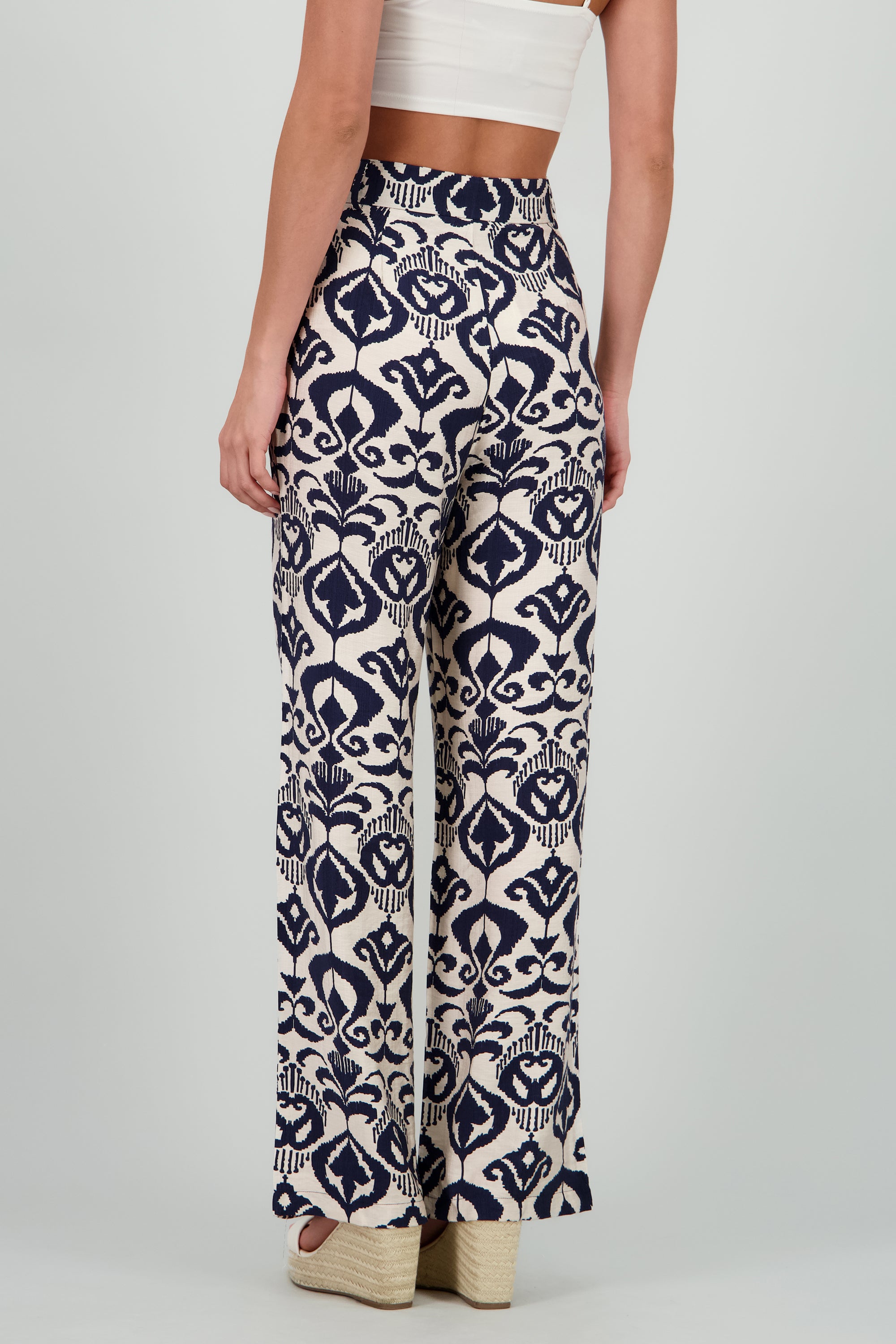 Pantalon con estampado y pinzas MARINO COMBO
