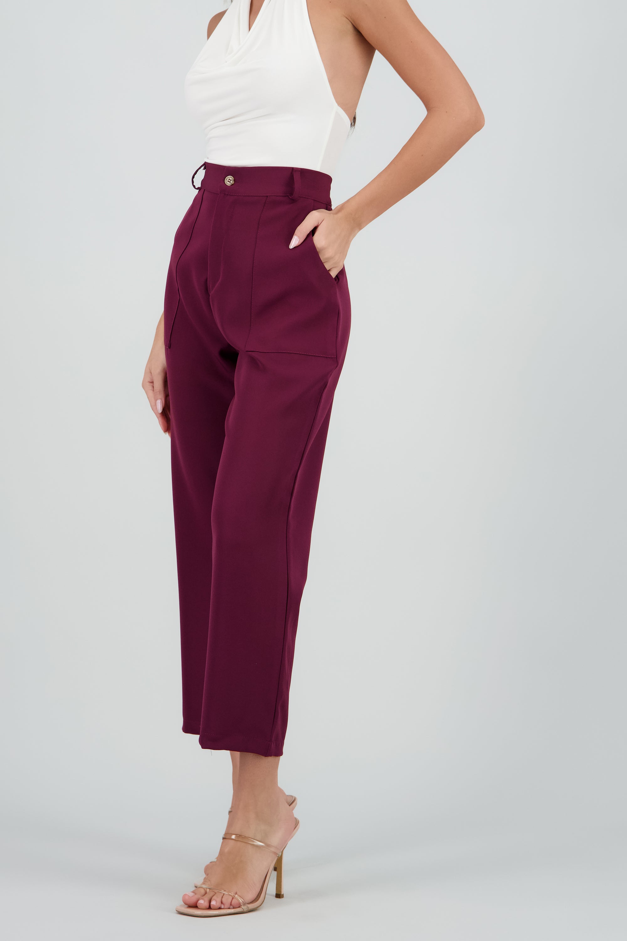 Pantalón Cintura Alta Capri Bolsas CIRUELA