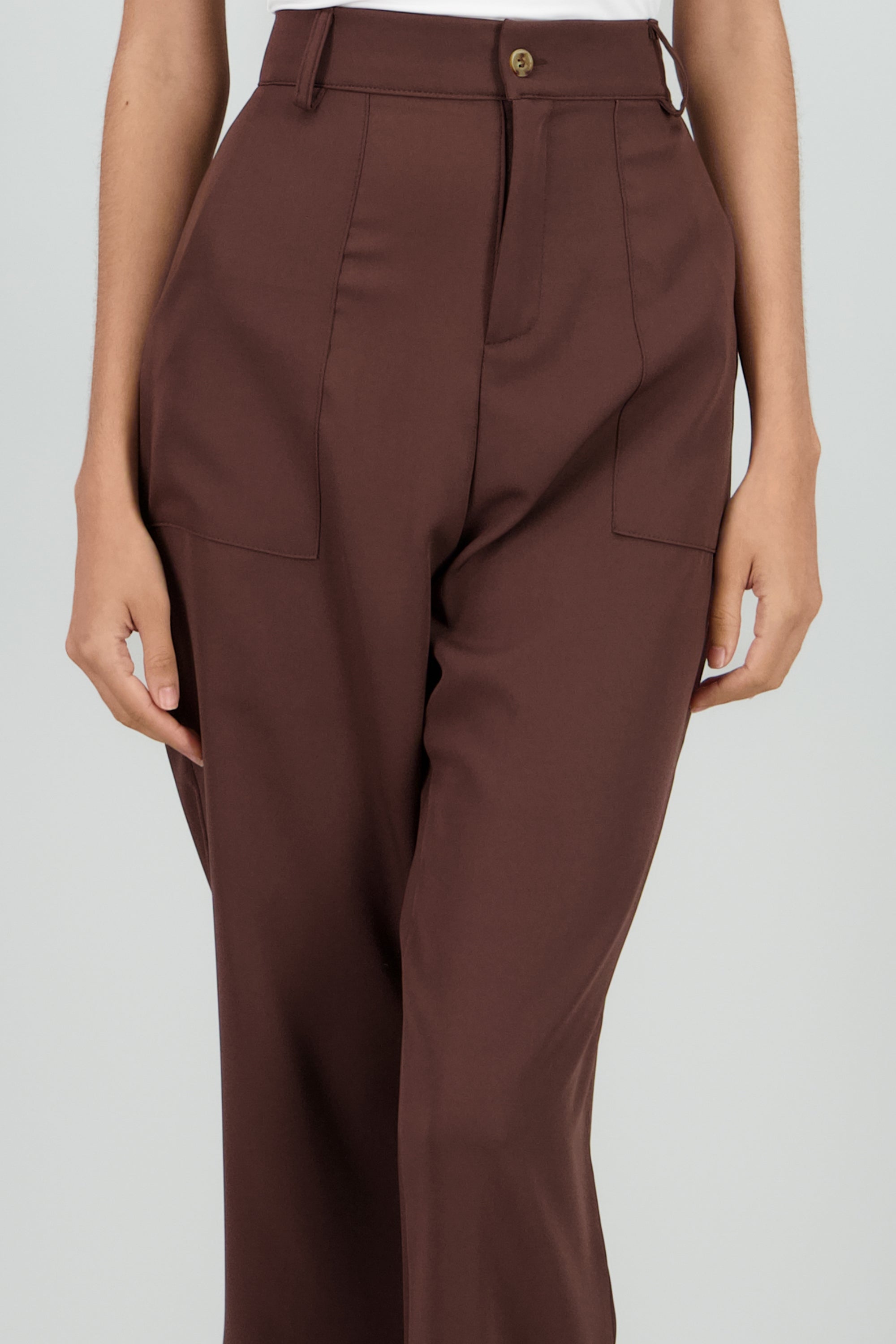 Pantalón Cintura Alta Capri Bolsas CHOCOLATE