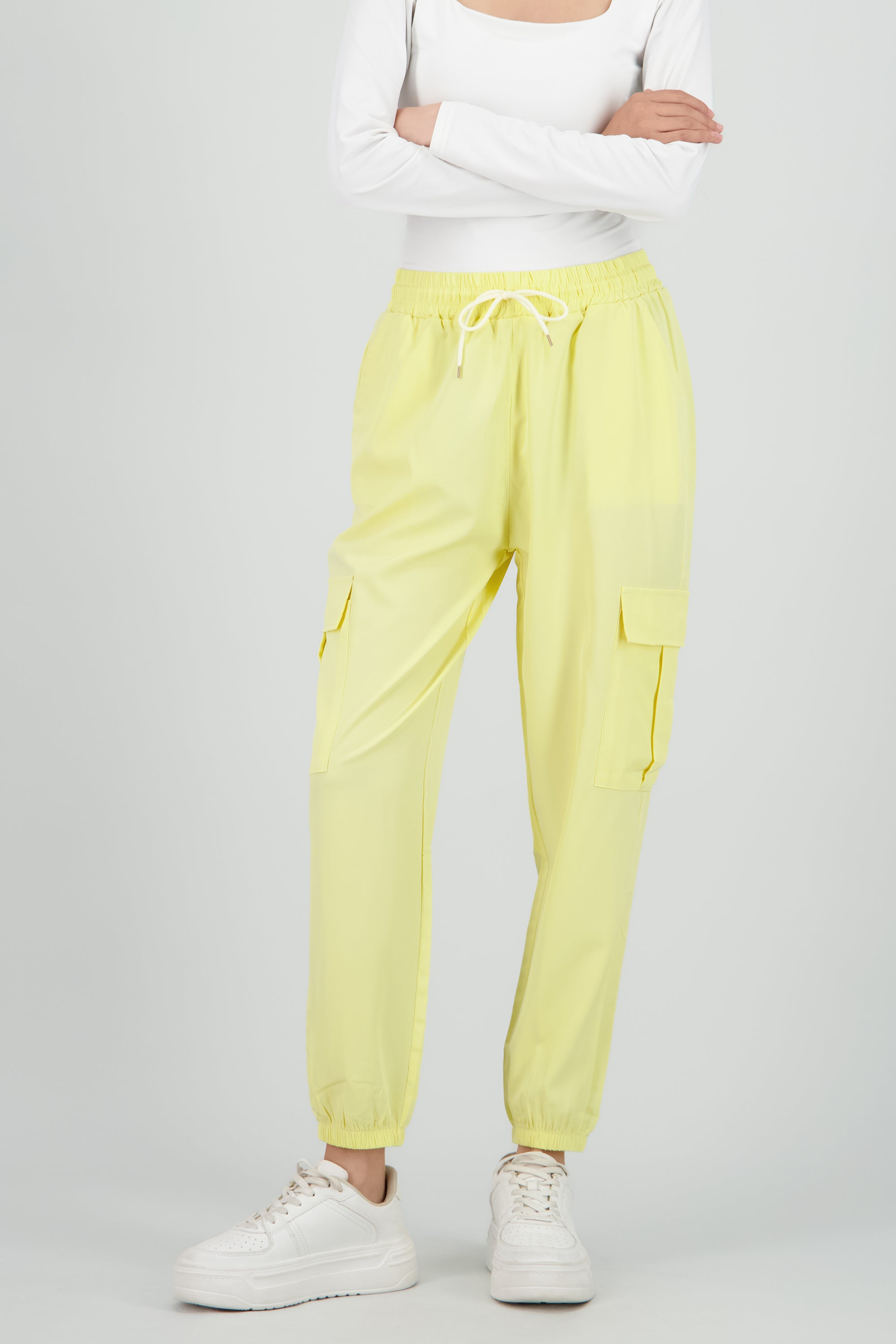 Pantalón Cargo Monocolor Bolsas AMARILLO