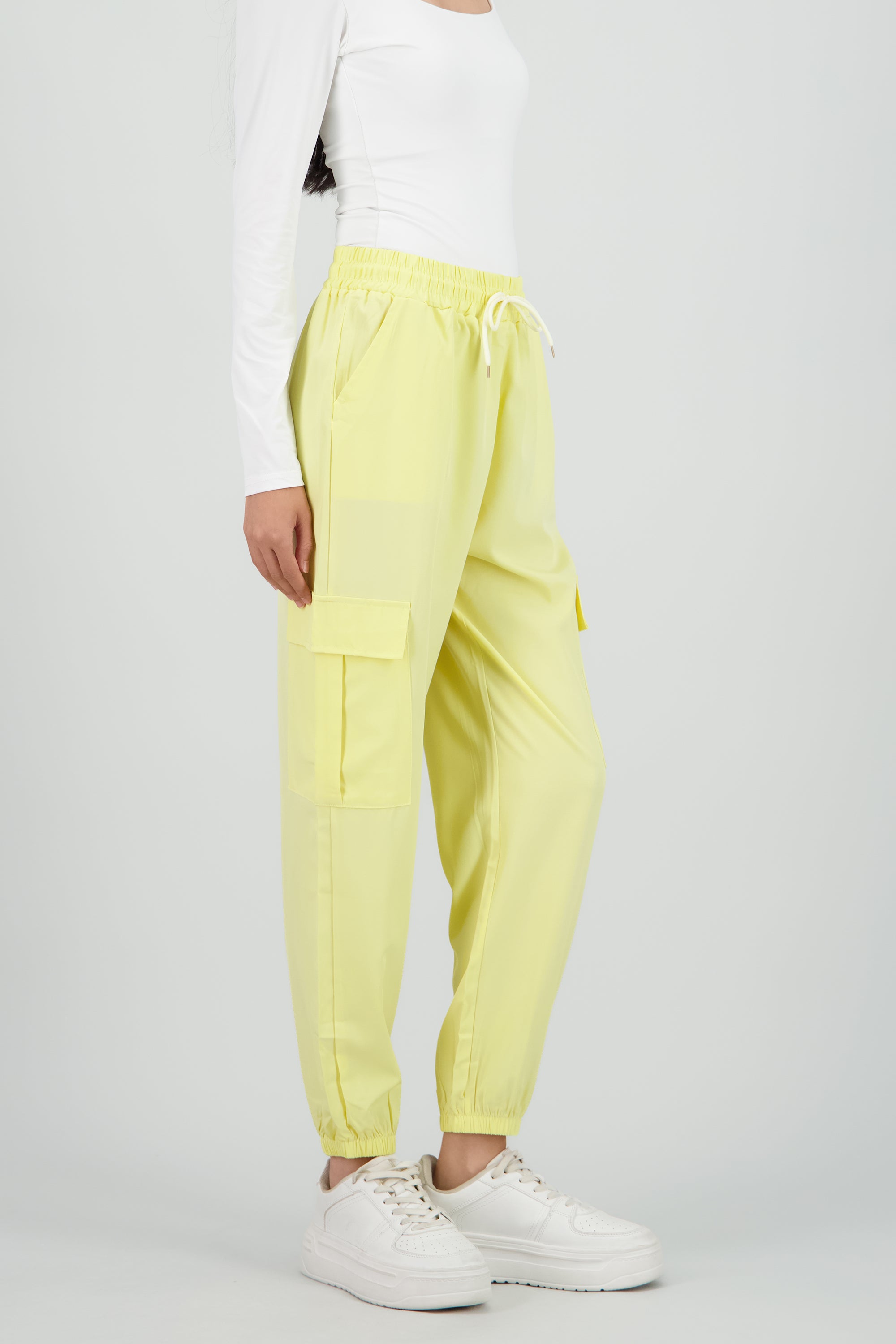 Pantalón Cargo Monocolor Bolsas AMARILLO
