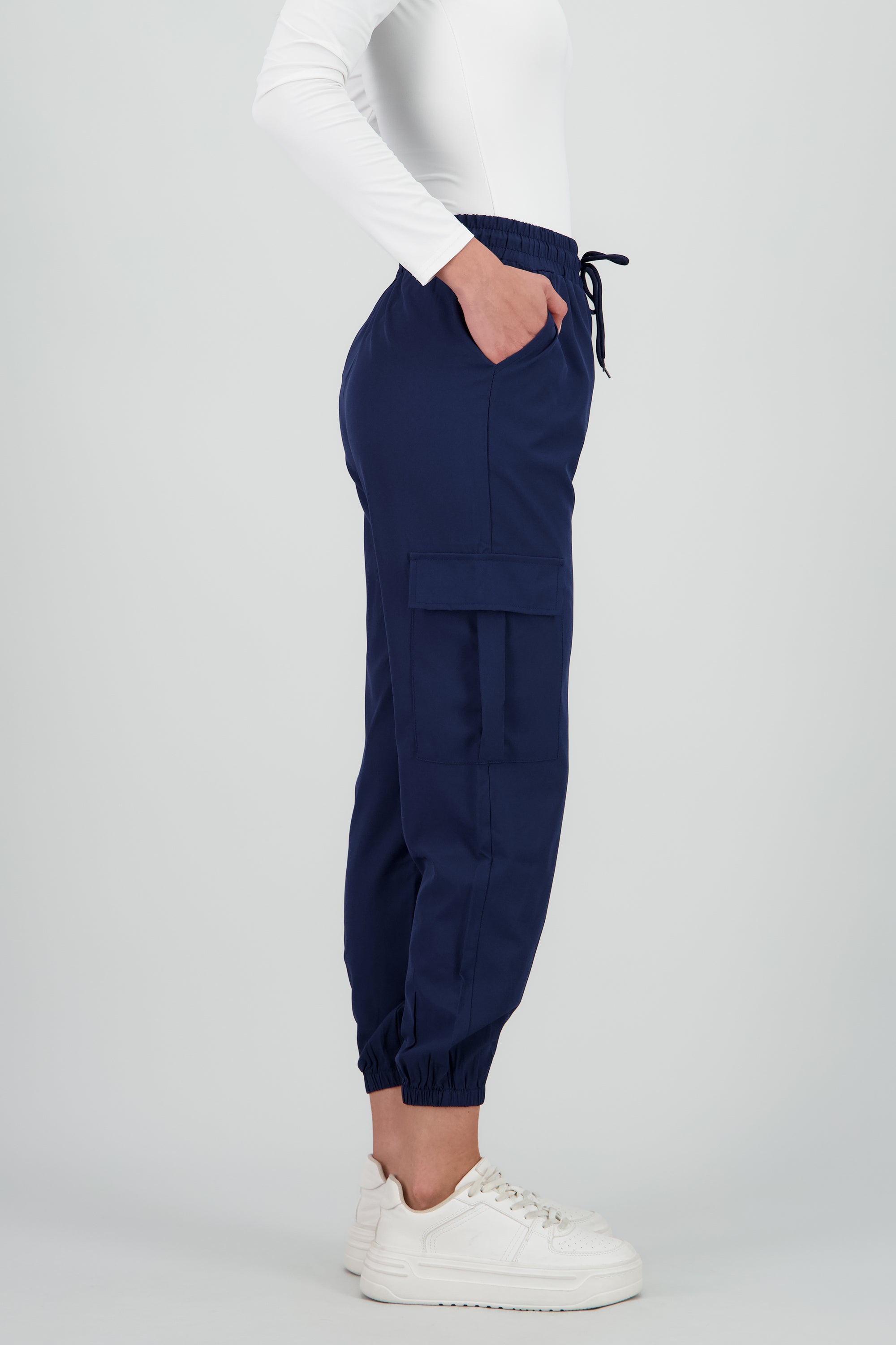 Pantalón Cargo Monocolor Bolsas MARINO