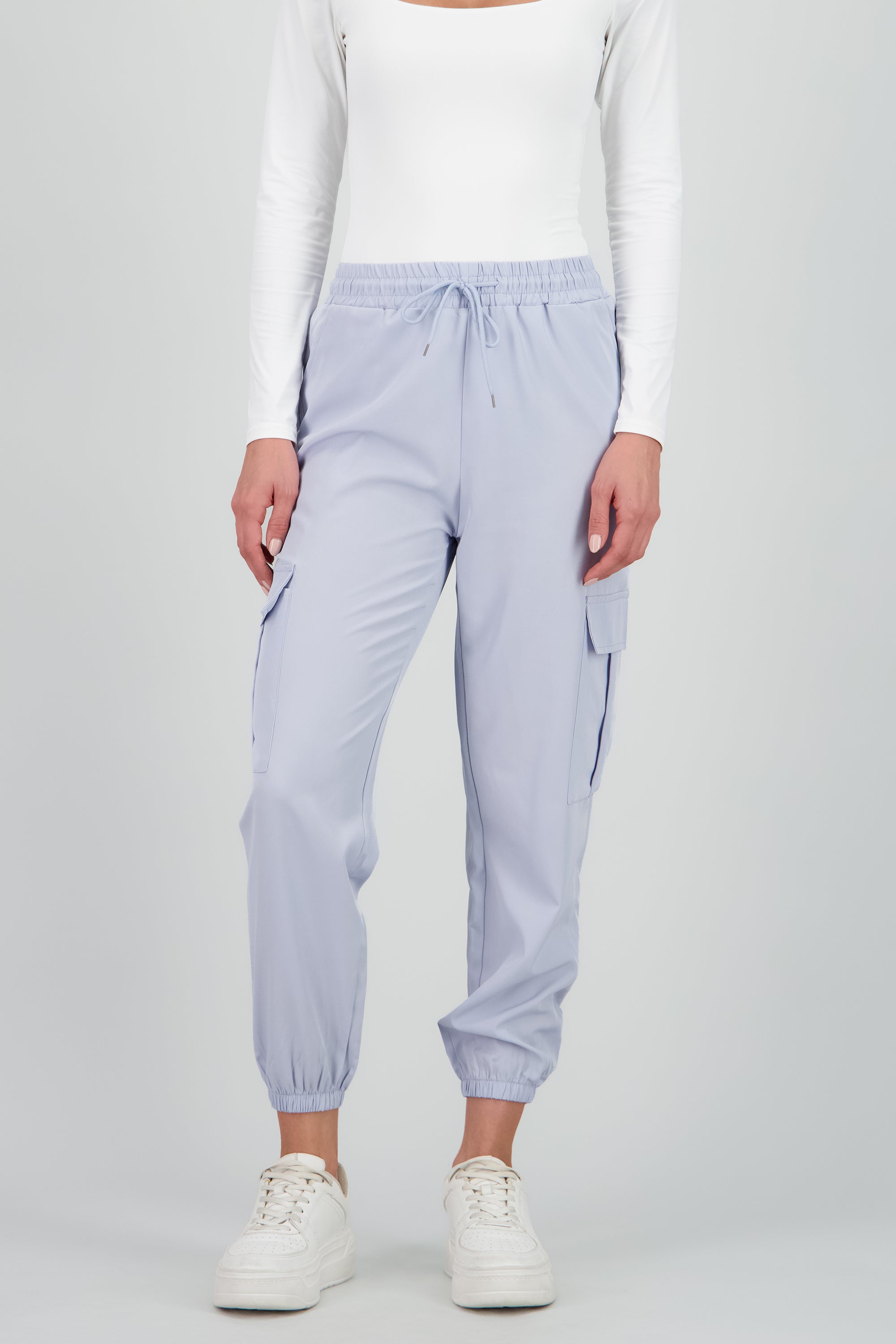 Pantalón Cargo Monocolor Bolsas AZUL CIELO