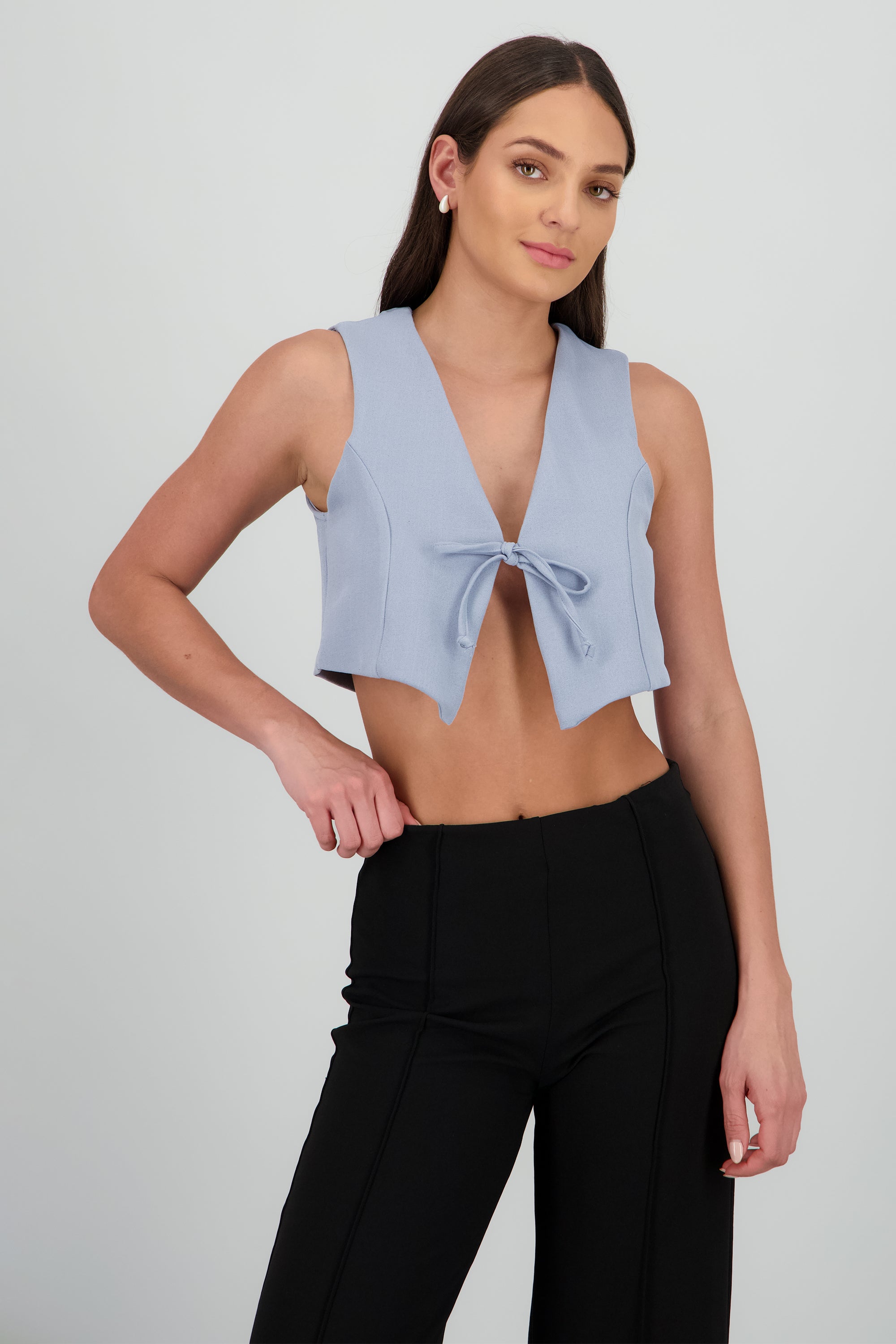 Chaleco crop detalle lazo corte AZUL PASTEL