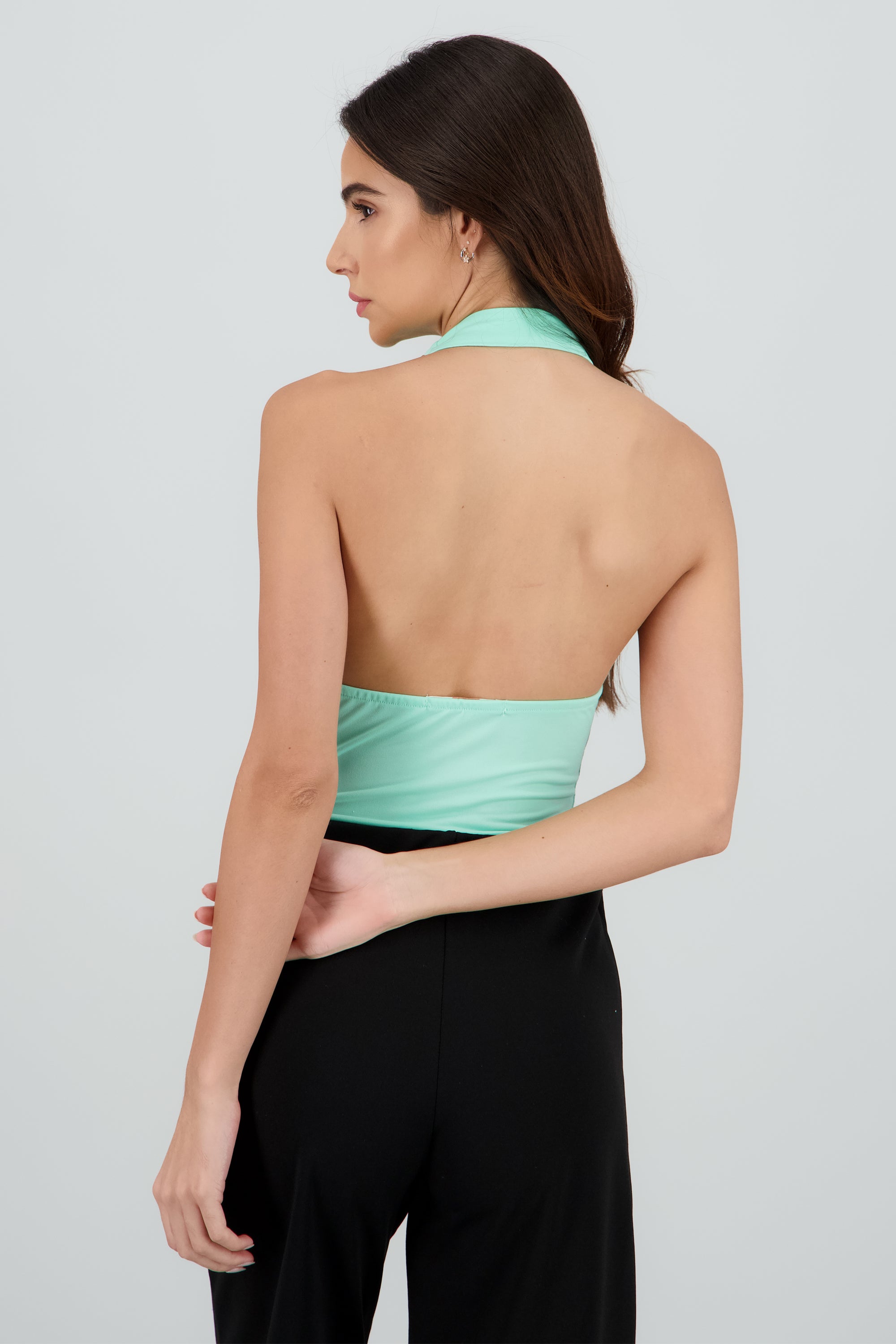 Top halter escote cascada MENTA