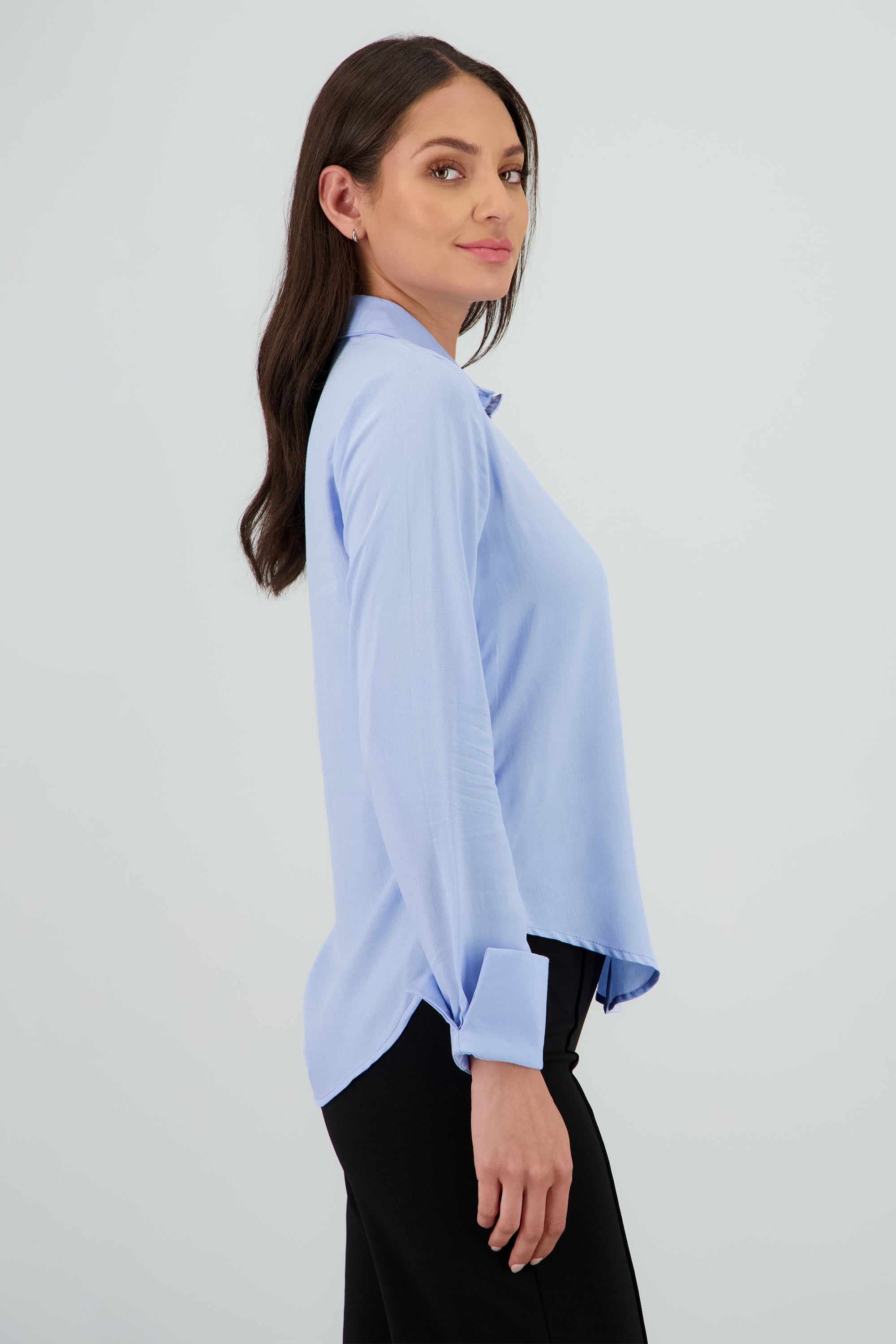 Camisa lisa manga larga detalle botones AZUL PASTEL