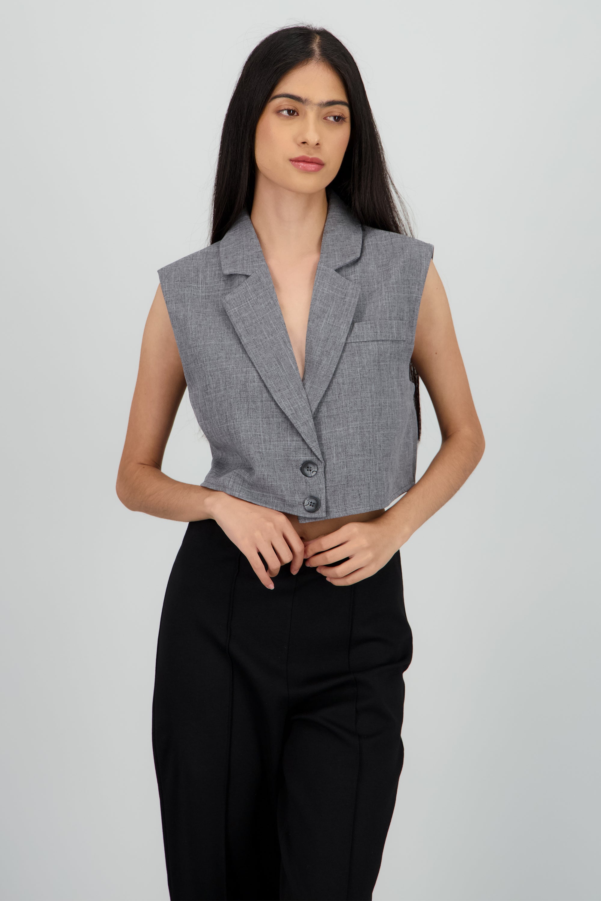 Chaleco boxy GRIS OBSCURO
