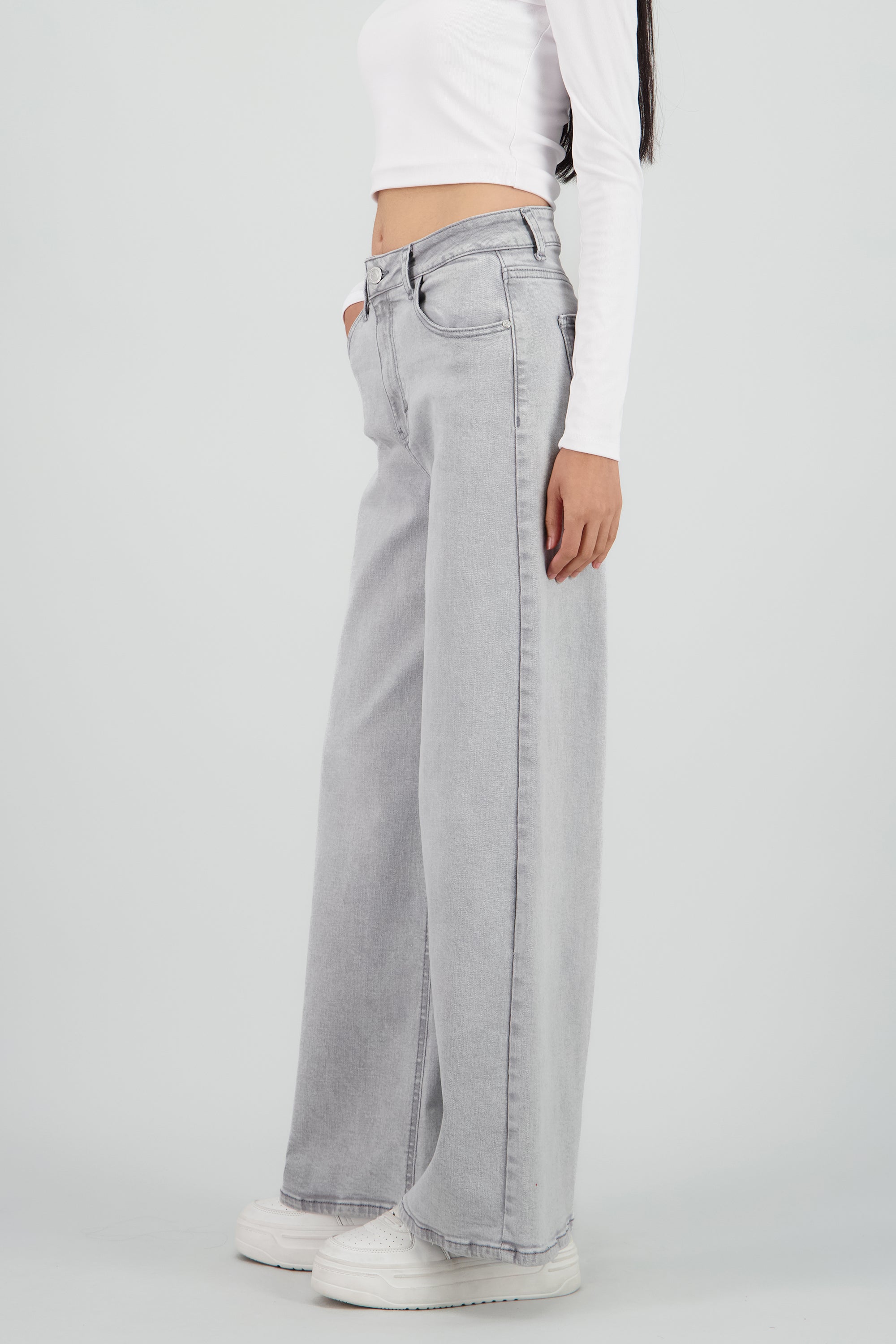 Jeans wide leg amplios GRIS CLARO